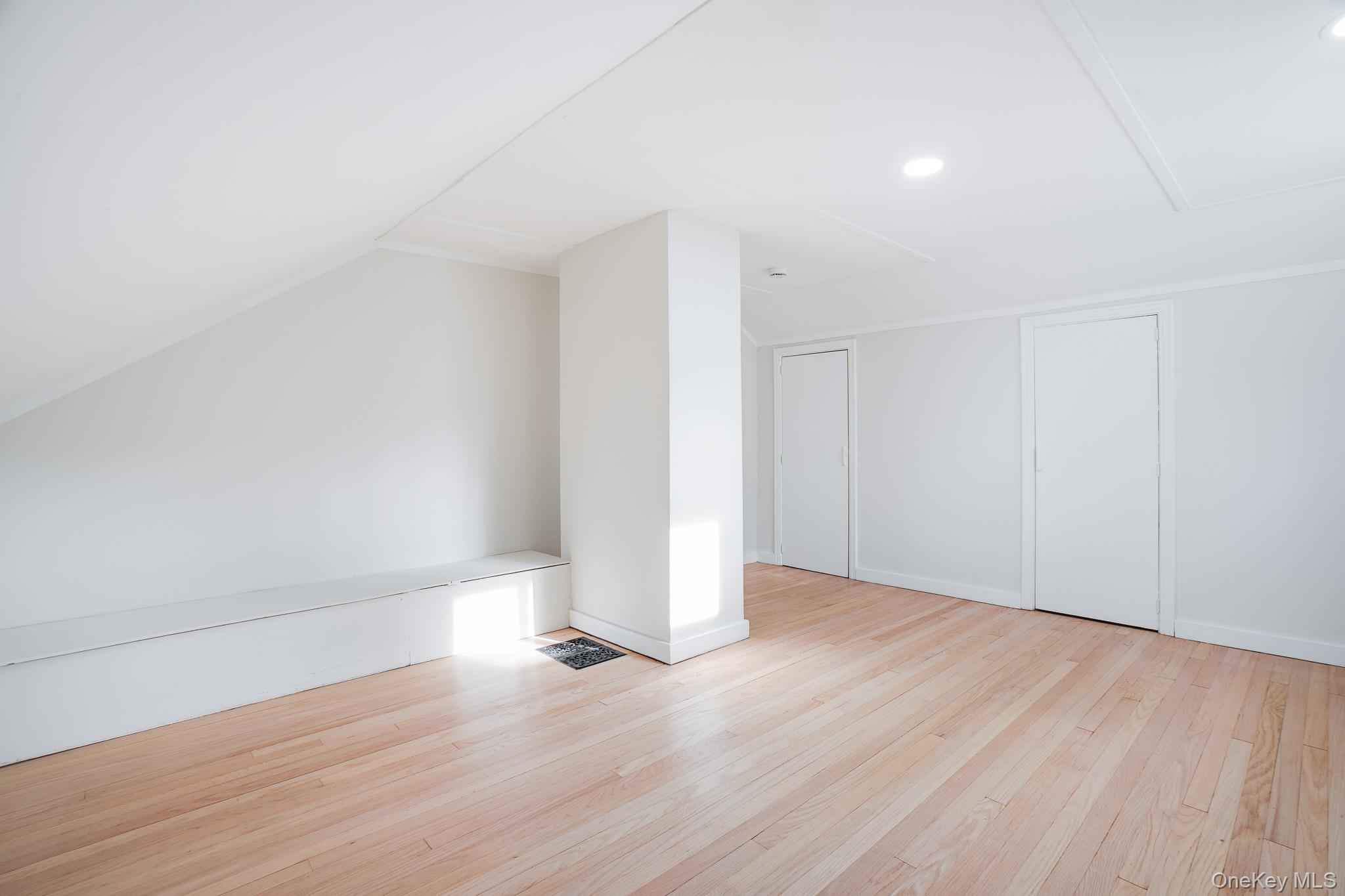 3 Pond Road Property Photo 18