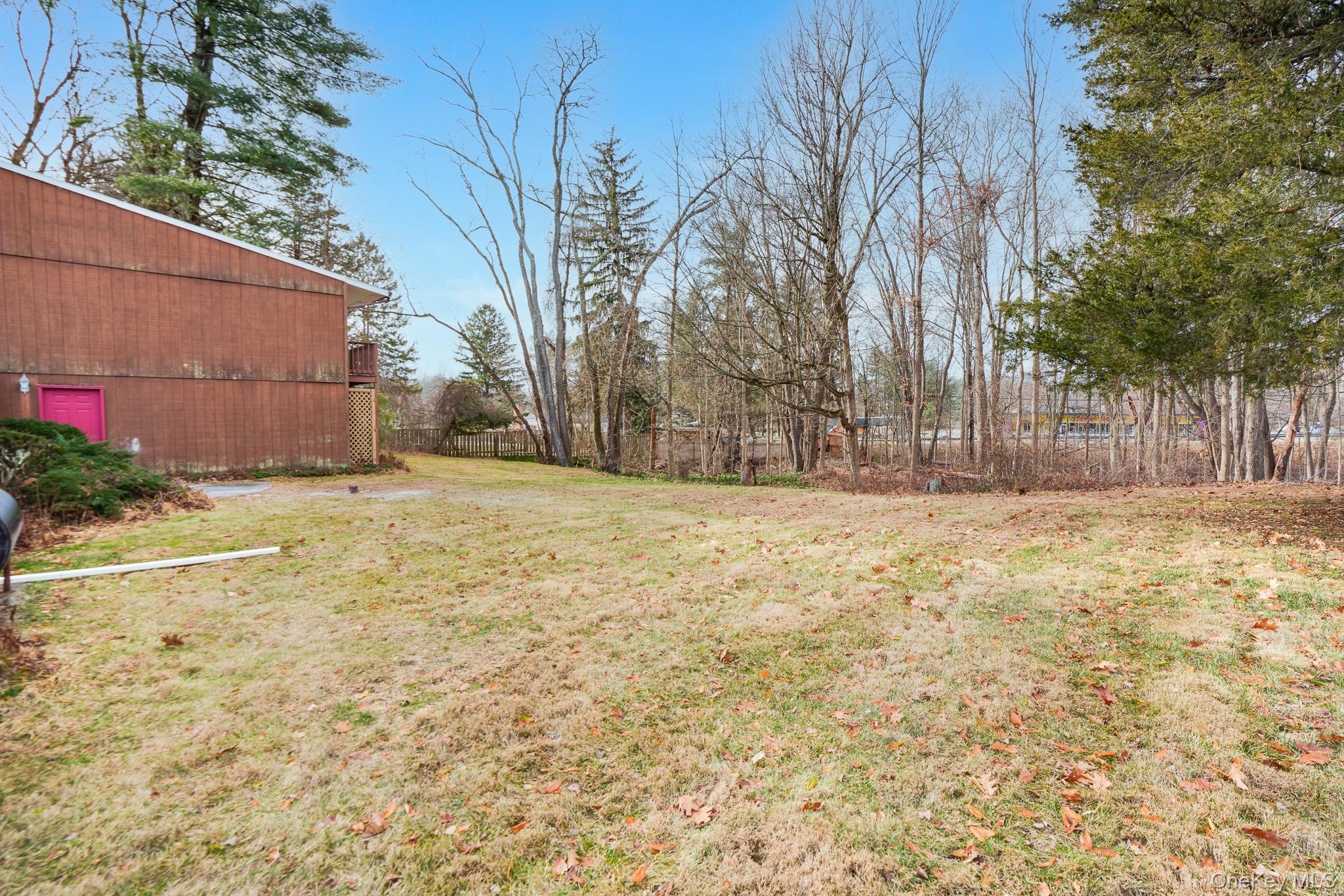 3 Pond Road Property Photo 30