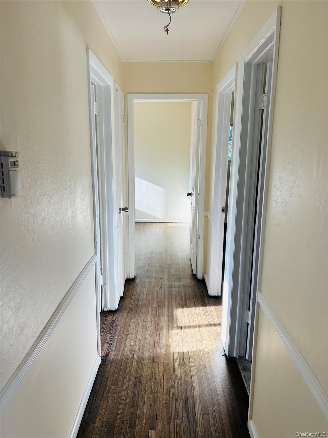 537 Lakeway Drive Property Photo 7