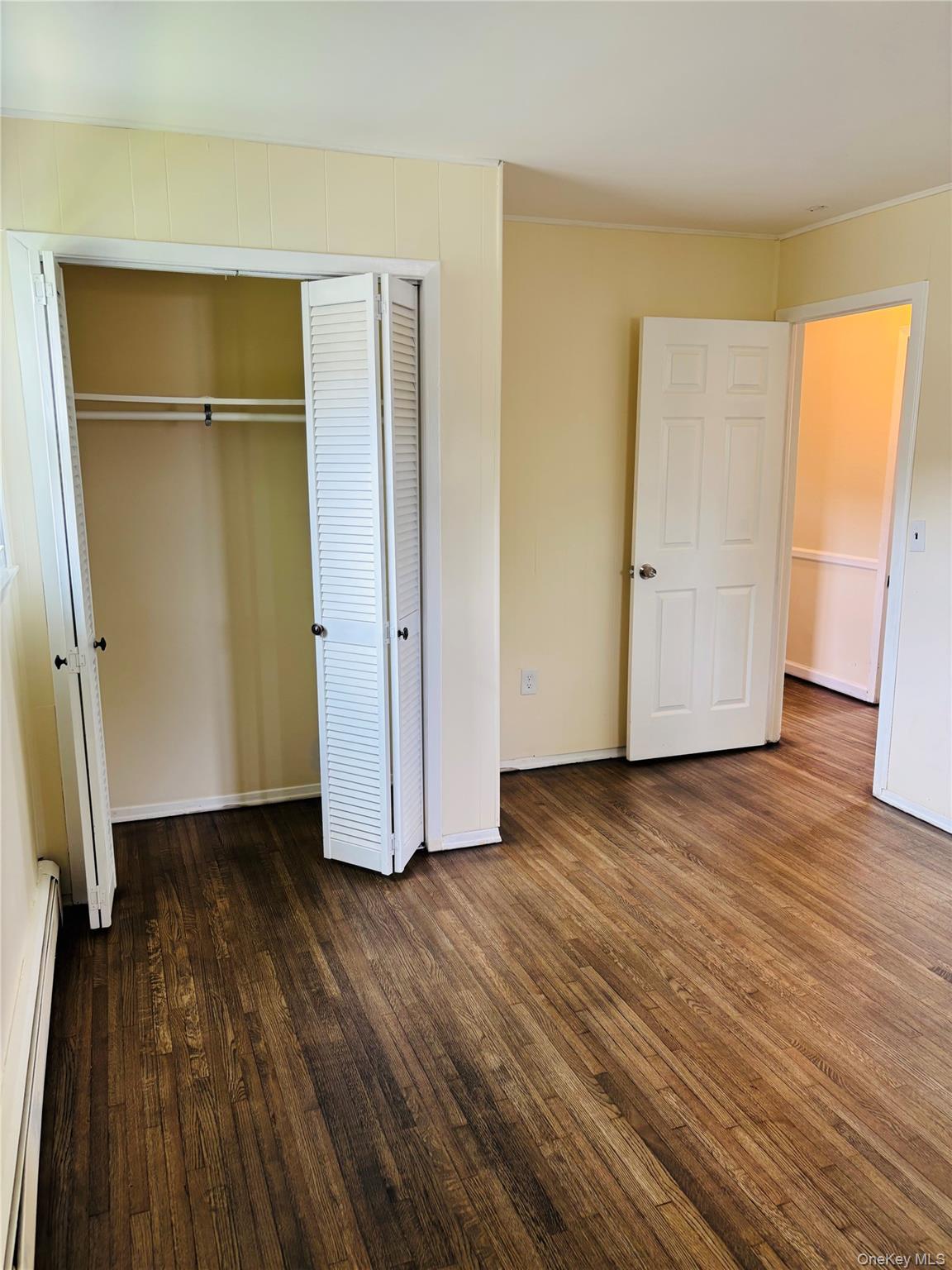 537 Lakeway Drive Property Photo 12
