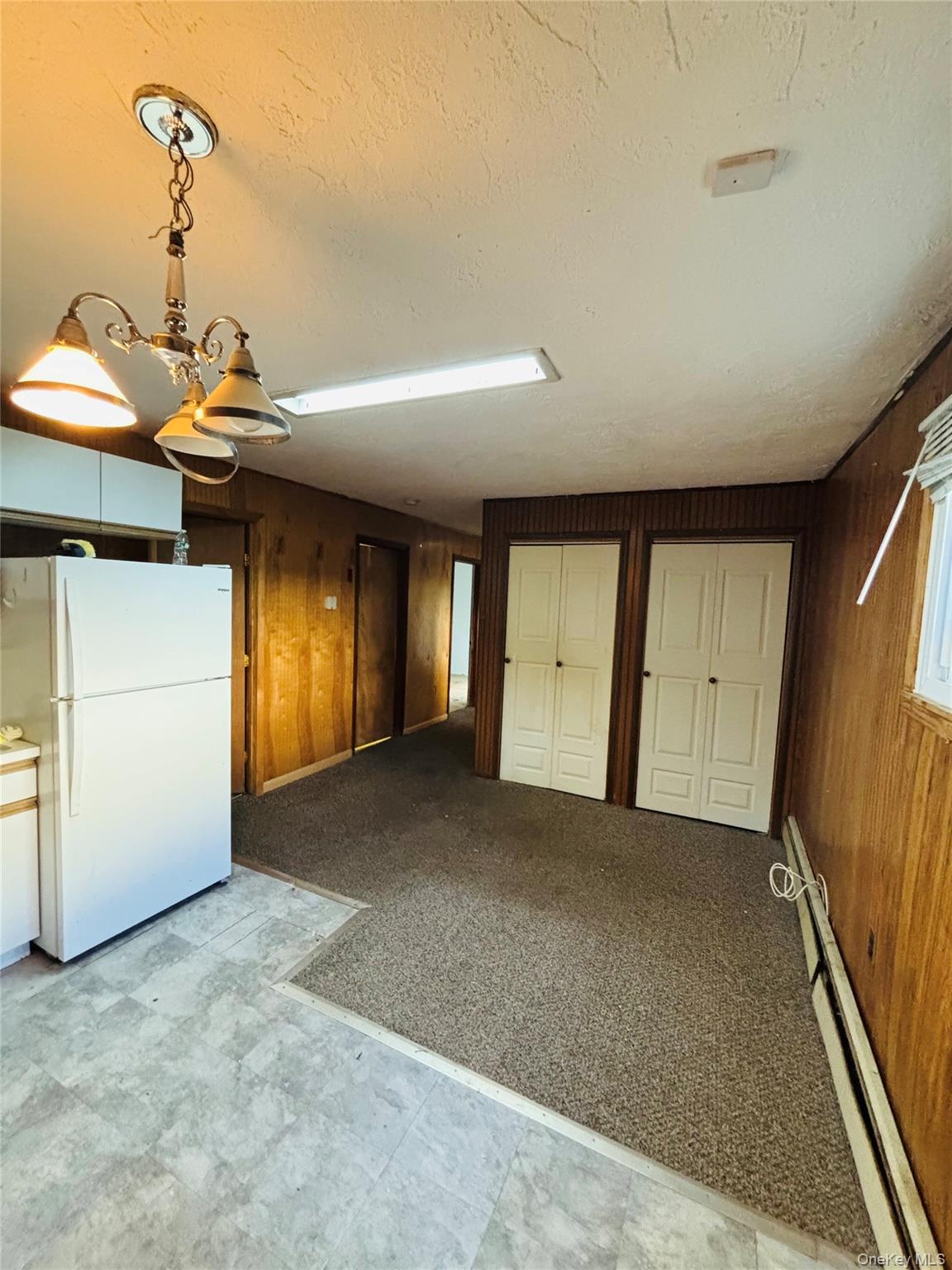 537 Lakeway Drive Property Photo 17