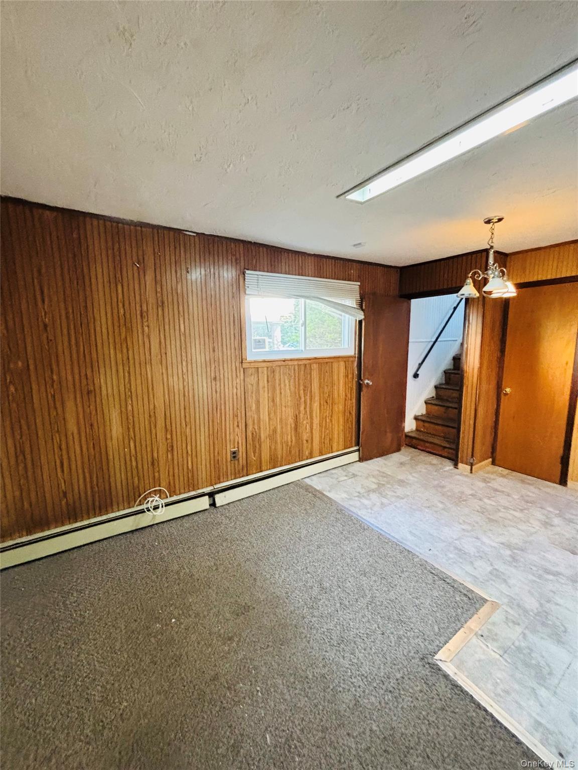537 Lakeway Drive Property Photo 21