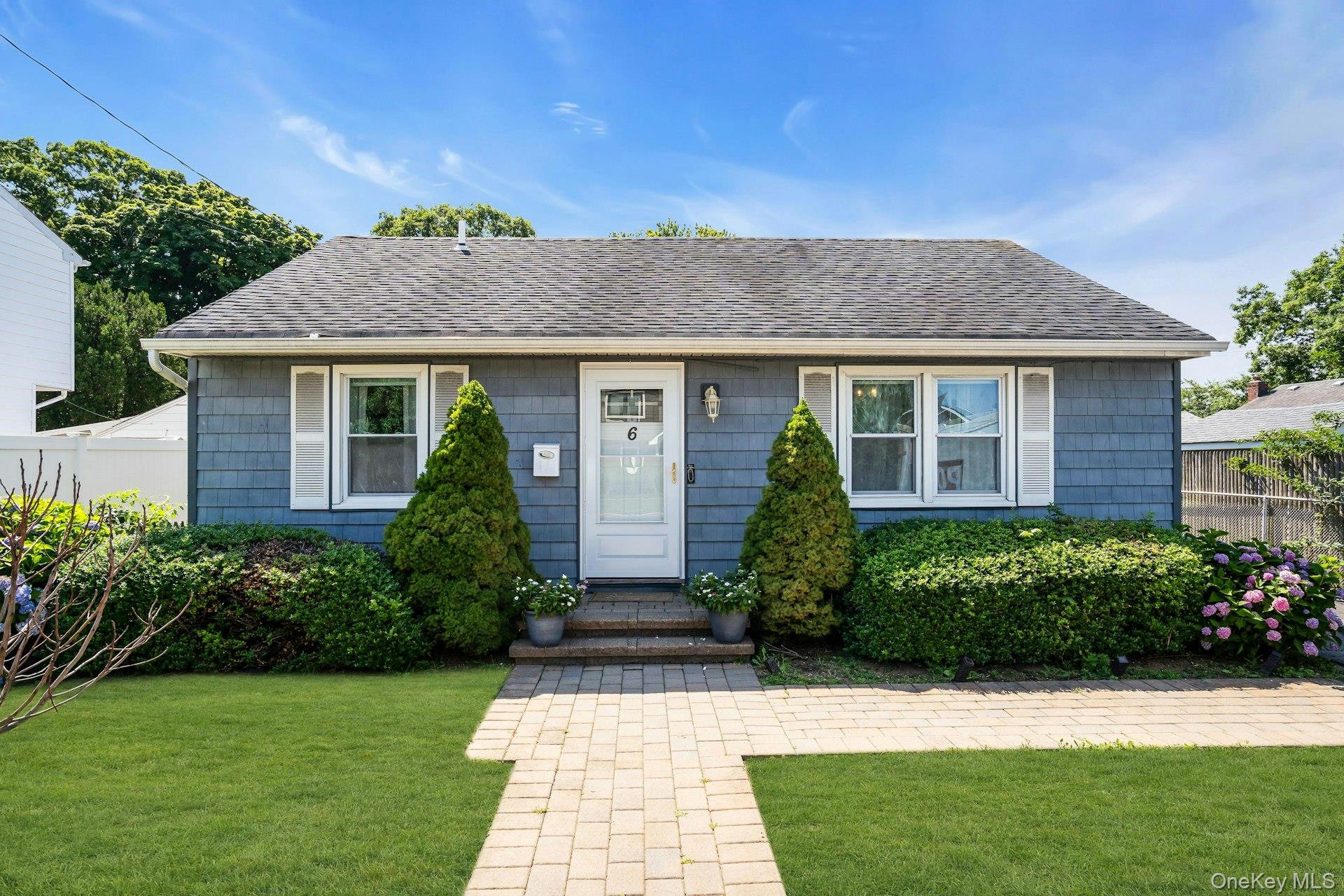 6 Linton Court Property Photo 2