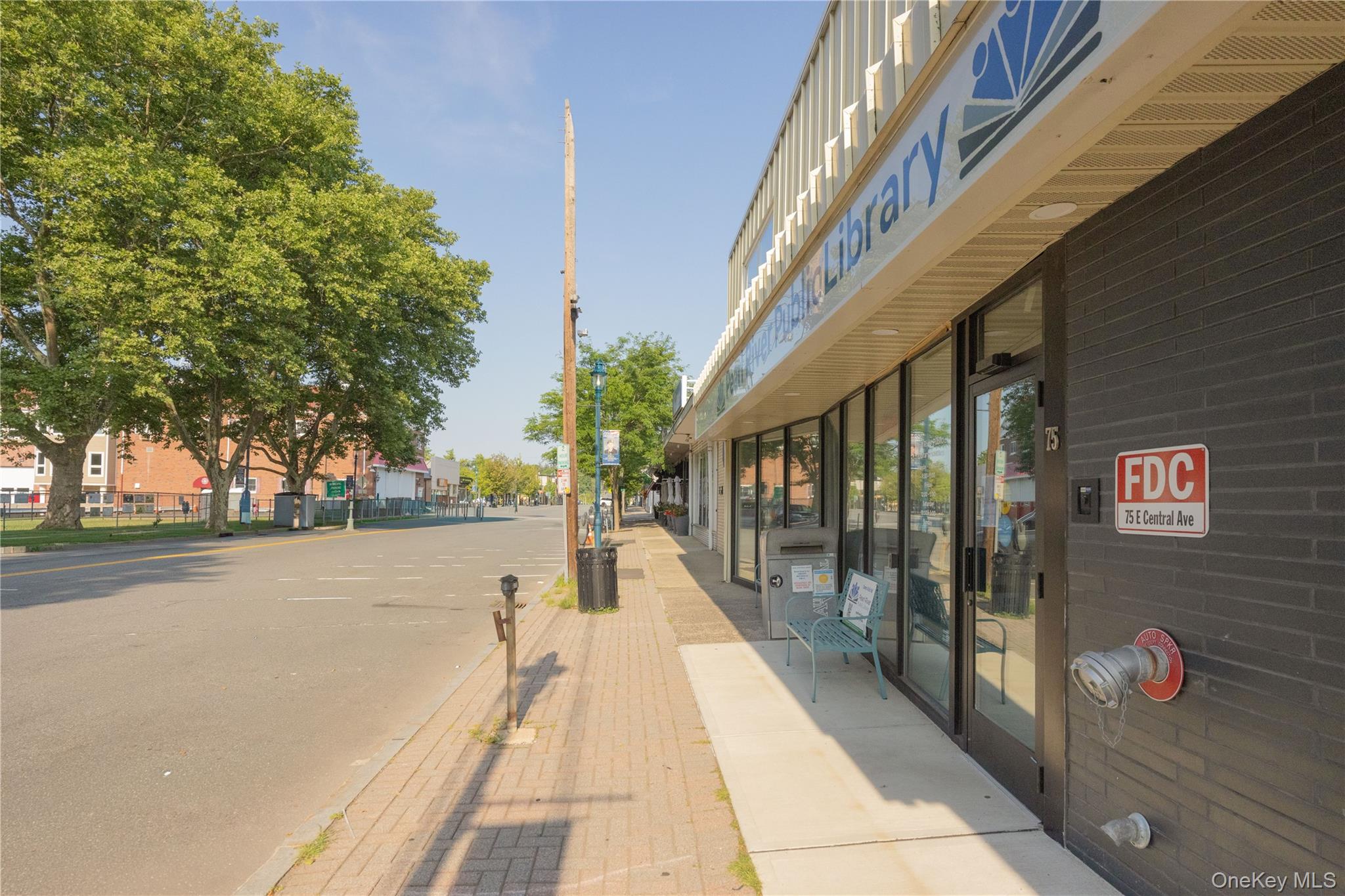 75 E Central Avenue Property Photo 2