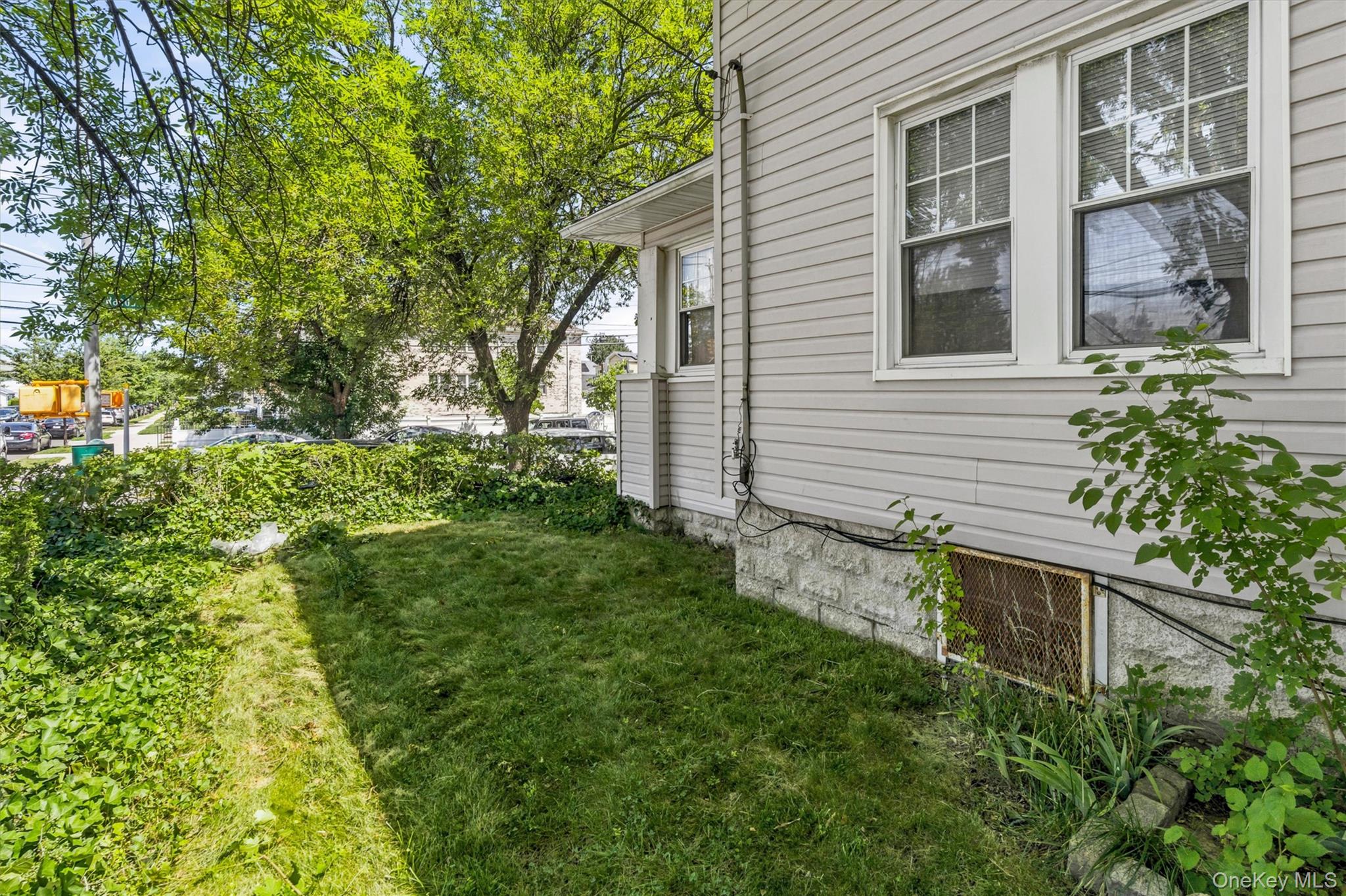 2950 Randall Avenue Property Photo 36