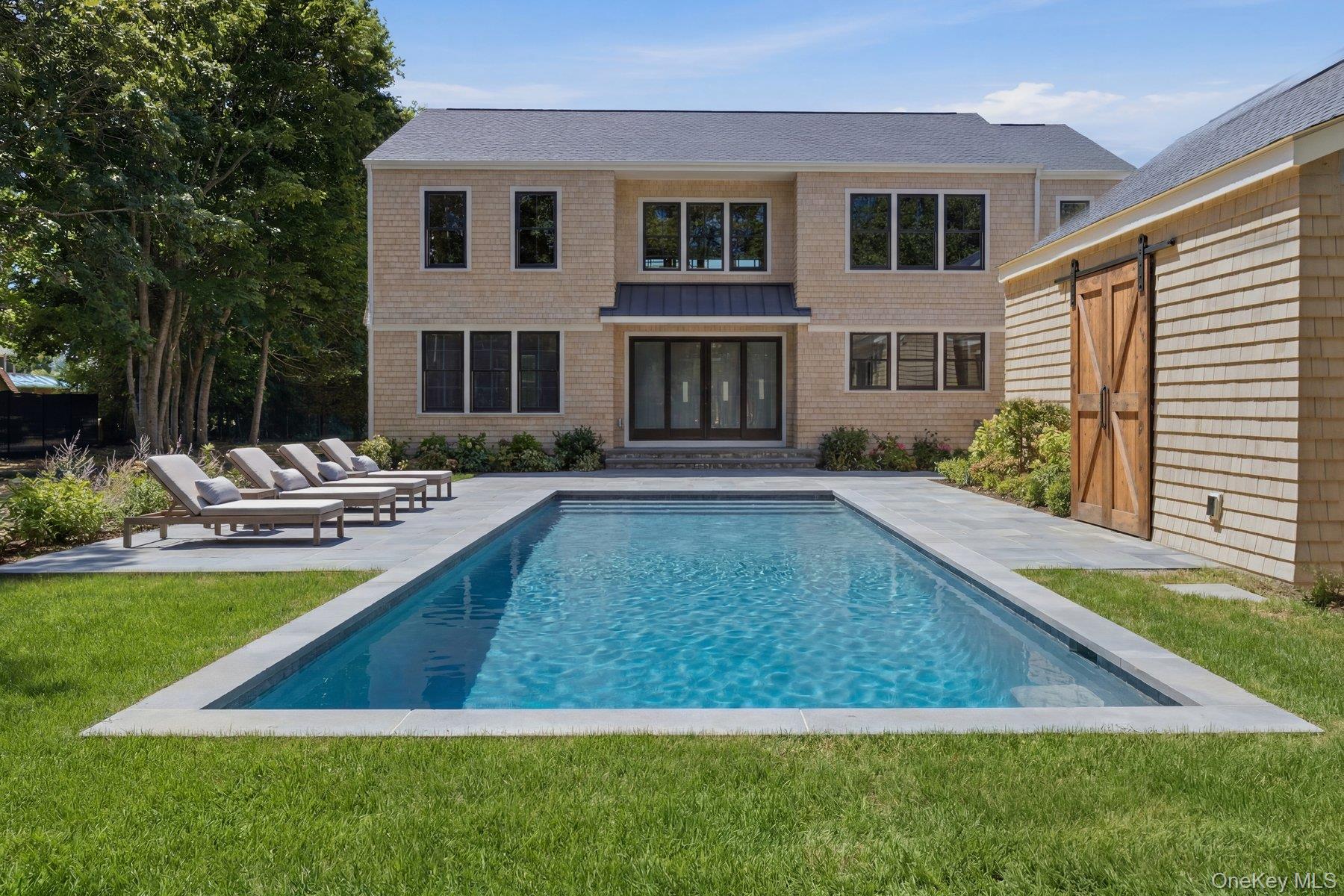 6 Lamb Avenue Property Photo 3