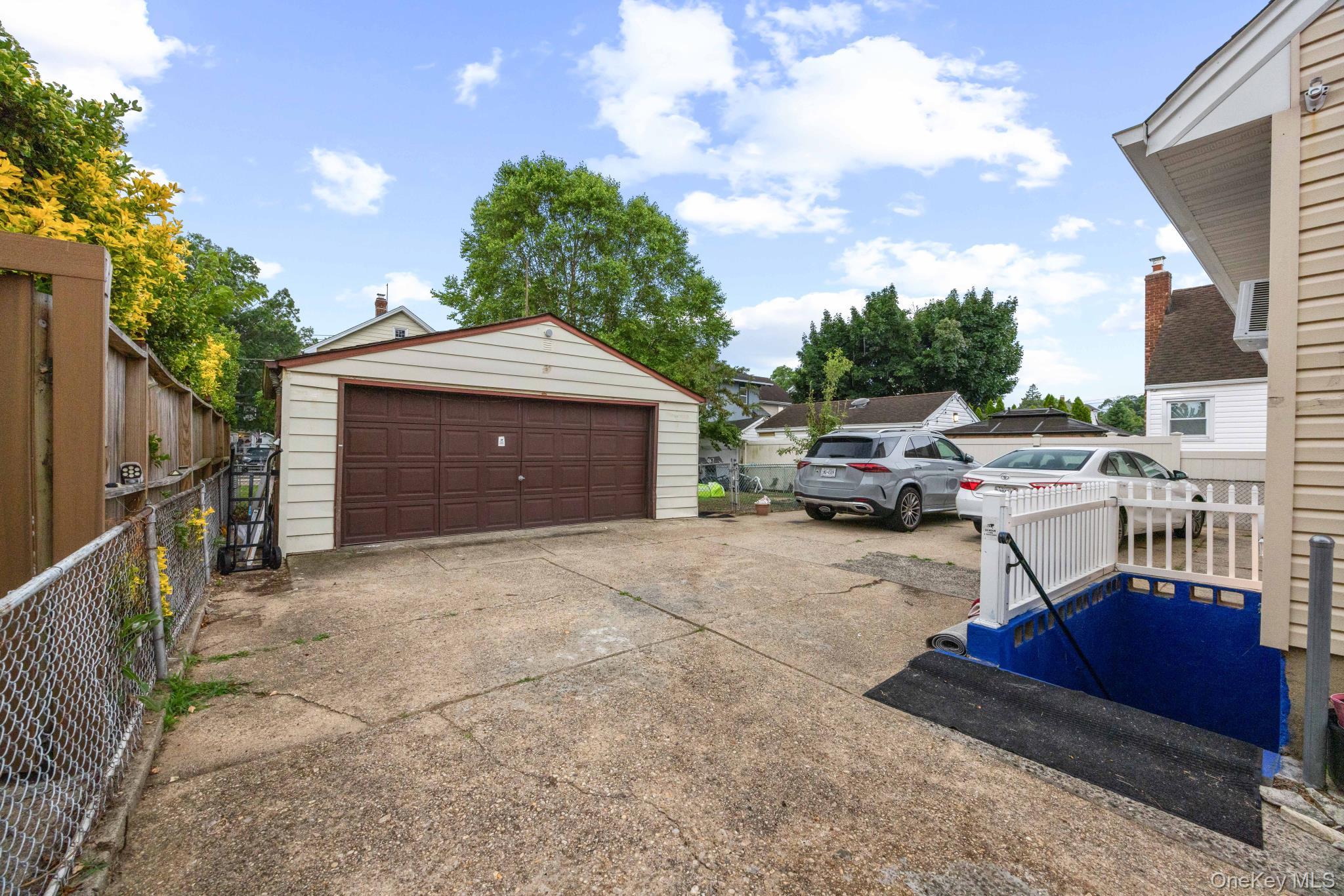 68 Shipherd Avenue Property Photo 13