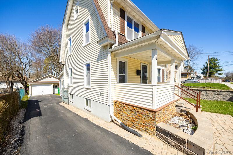 88 Innis Avenue Property Photo 2