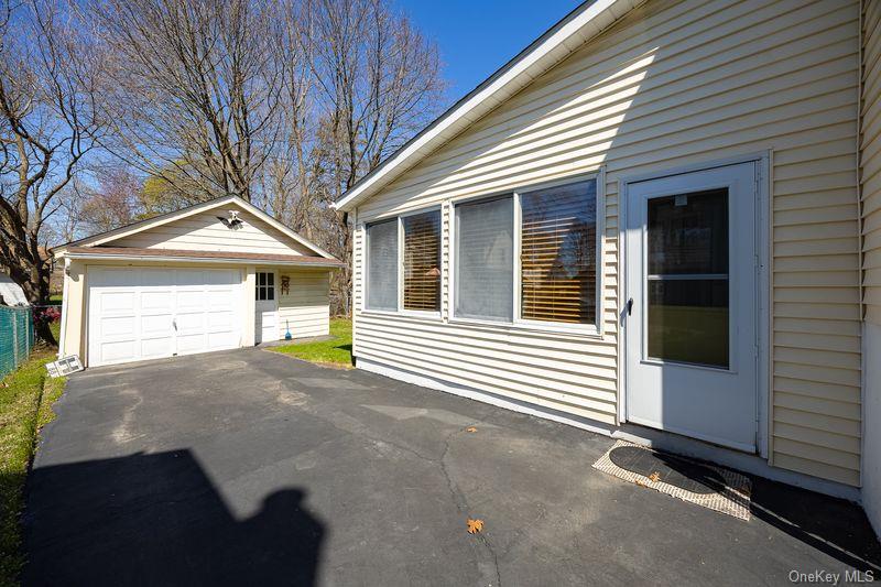 88 Innis Avenue Property Photo 4