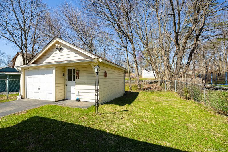 88 Innis Avenue Property Photo 6
