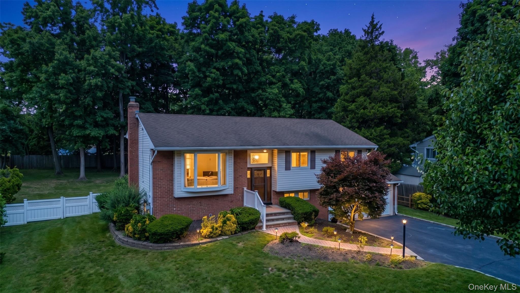 259 Burr Road Property Photo 1