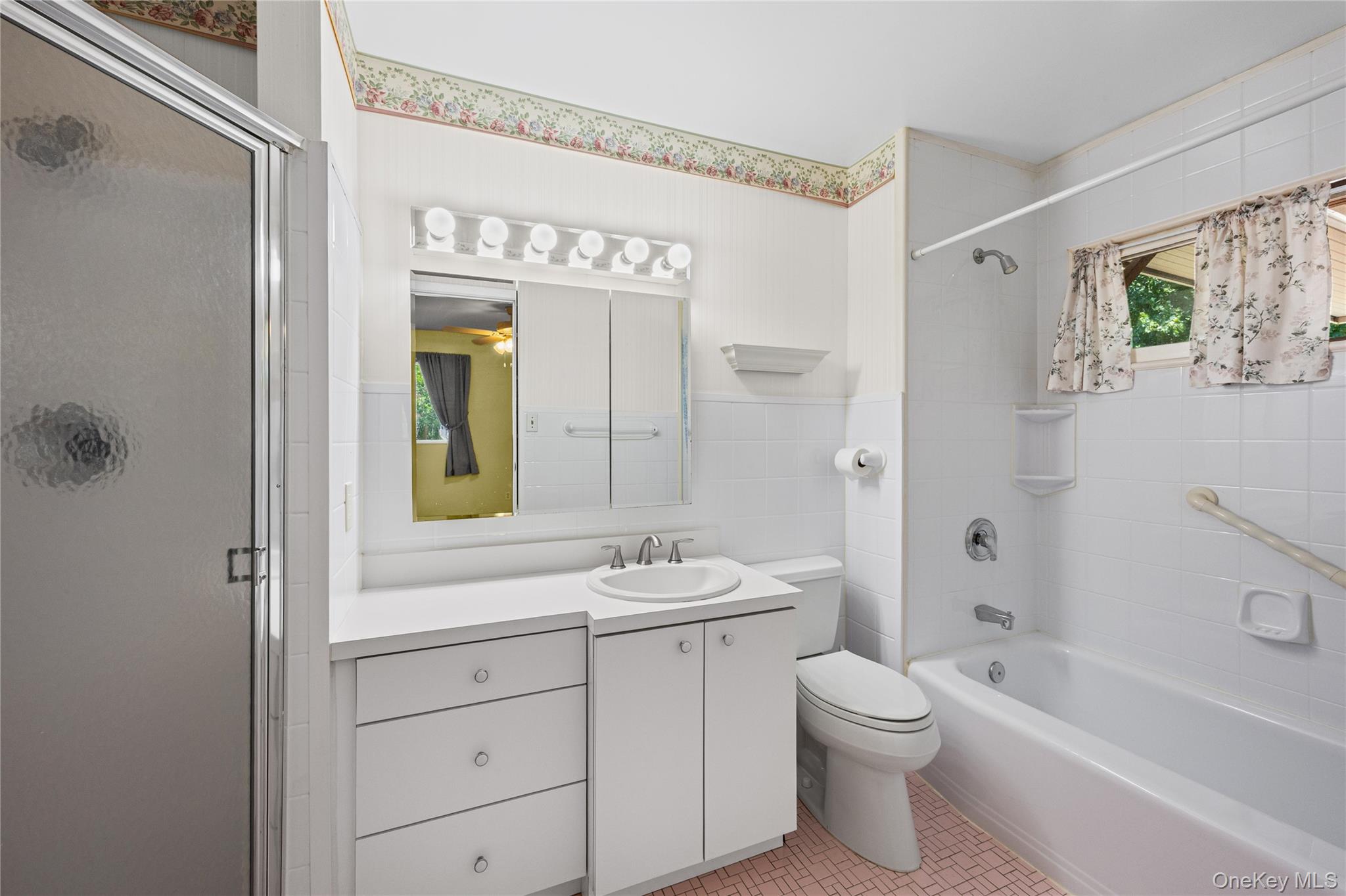259 Burr Road Property Photo 18