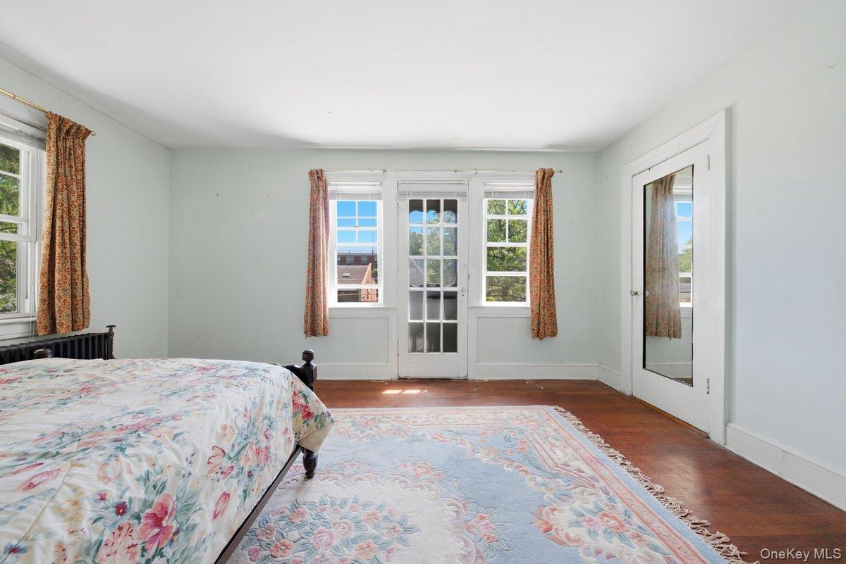 5633 Post Road Property Photo 12