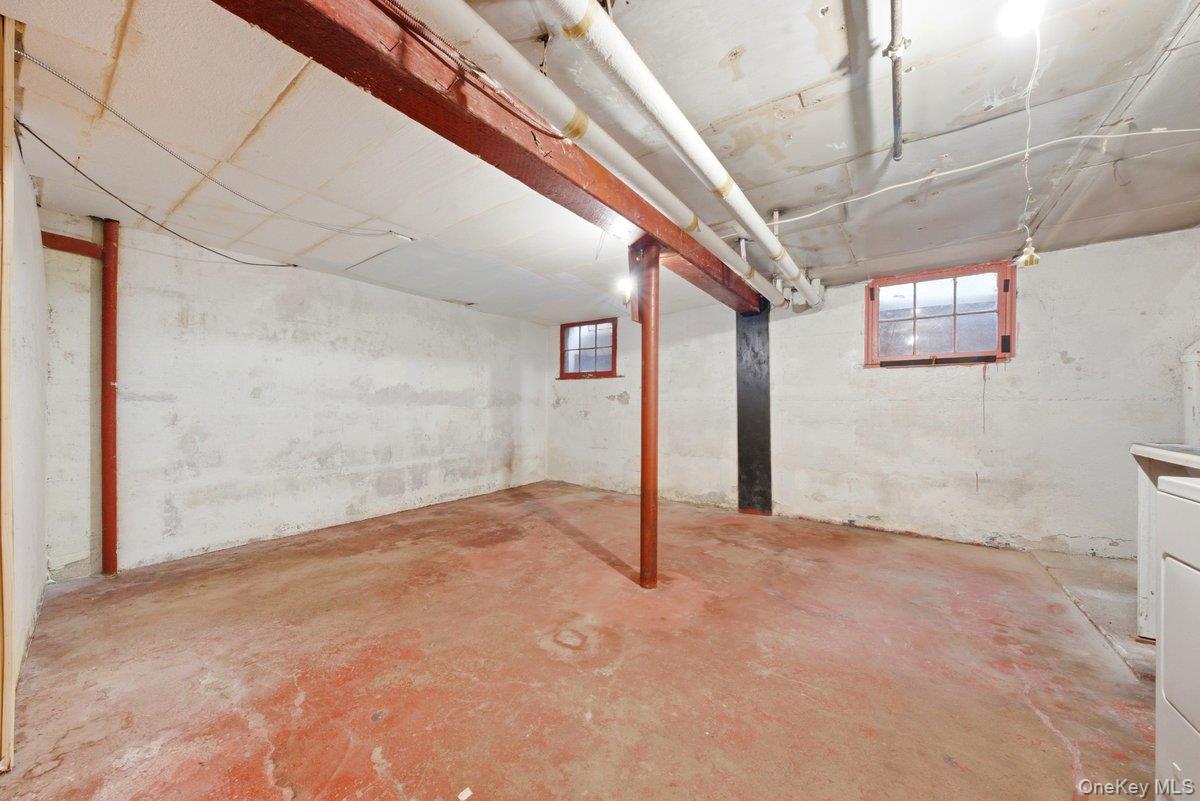 5633 Post Road Property Photo 19