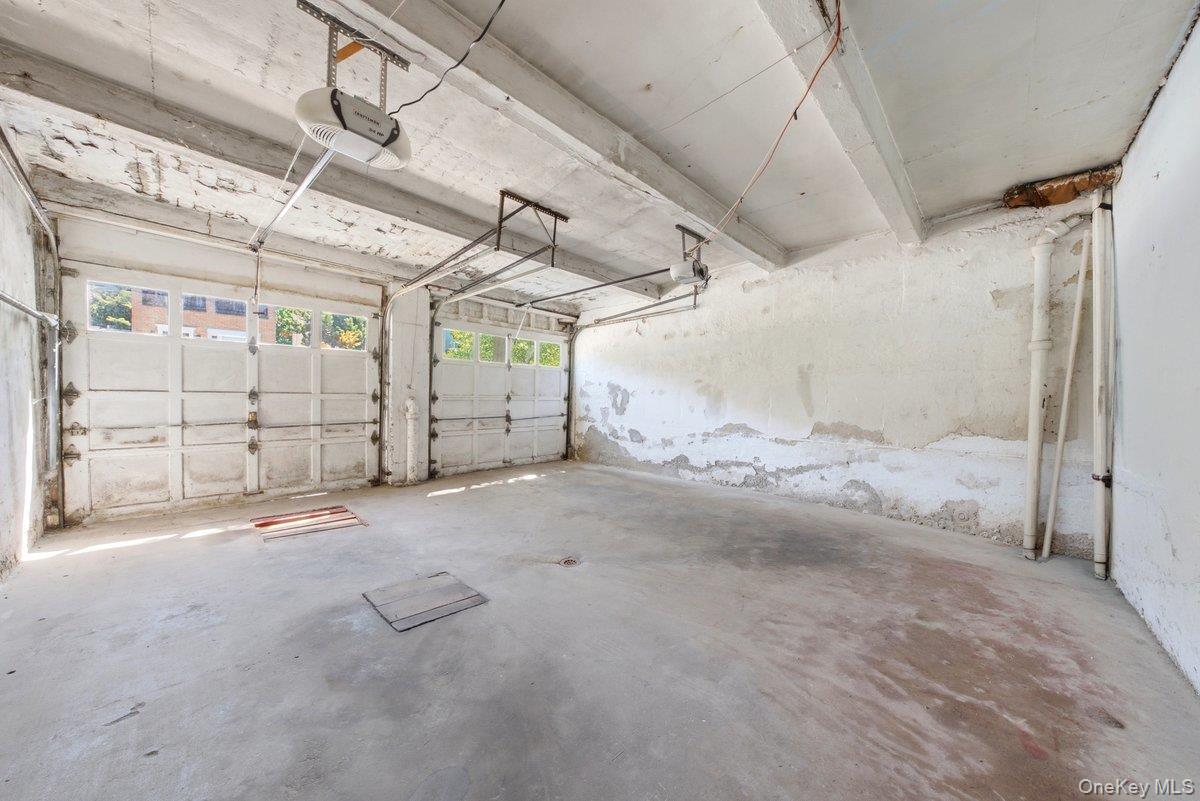 5633 Post Road Property Photo 20