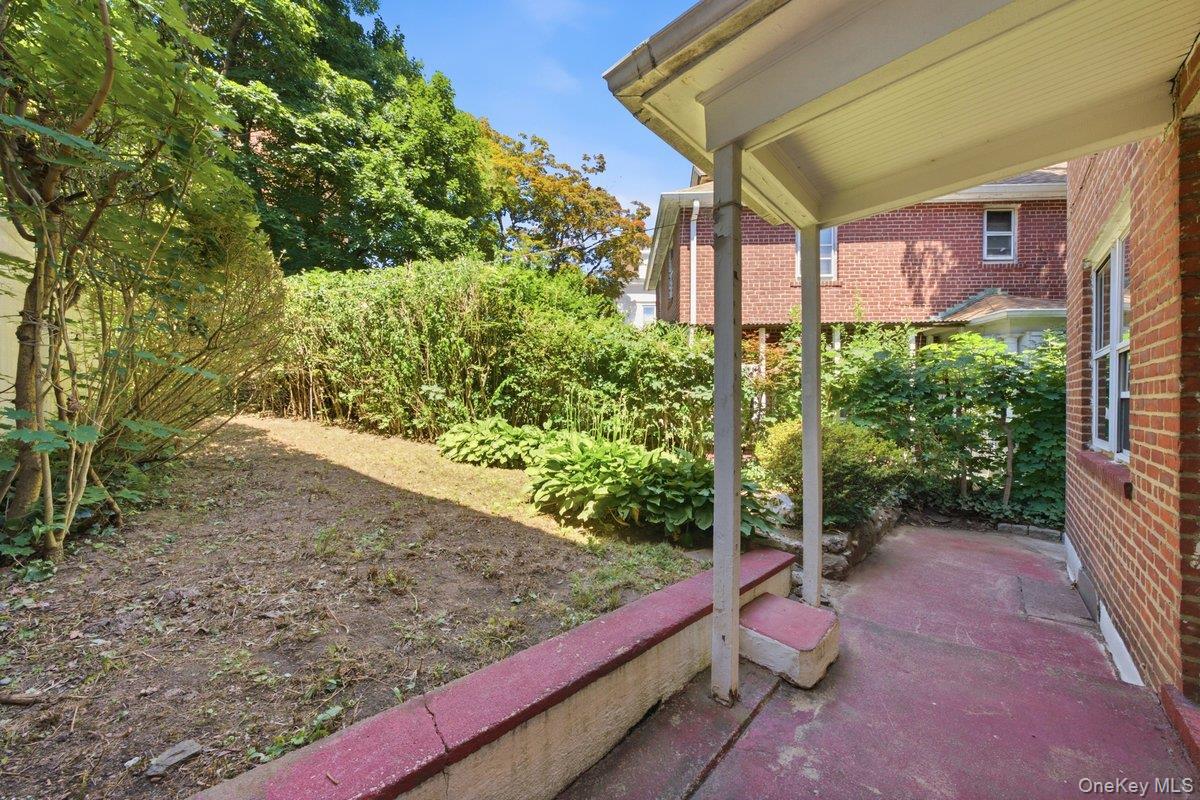 5633 Post Road Property Photo 23