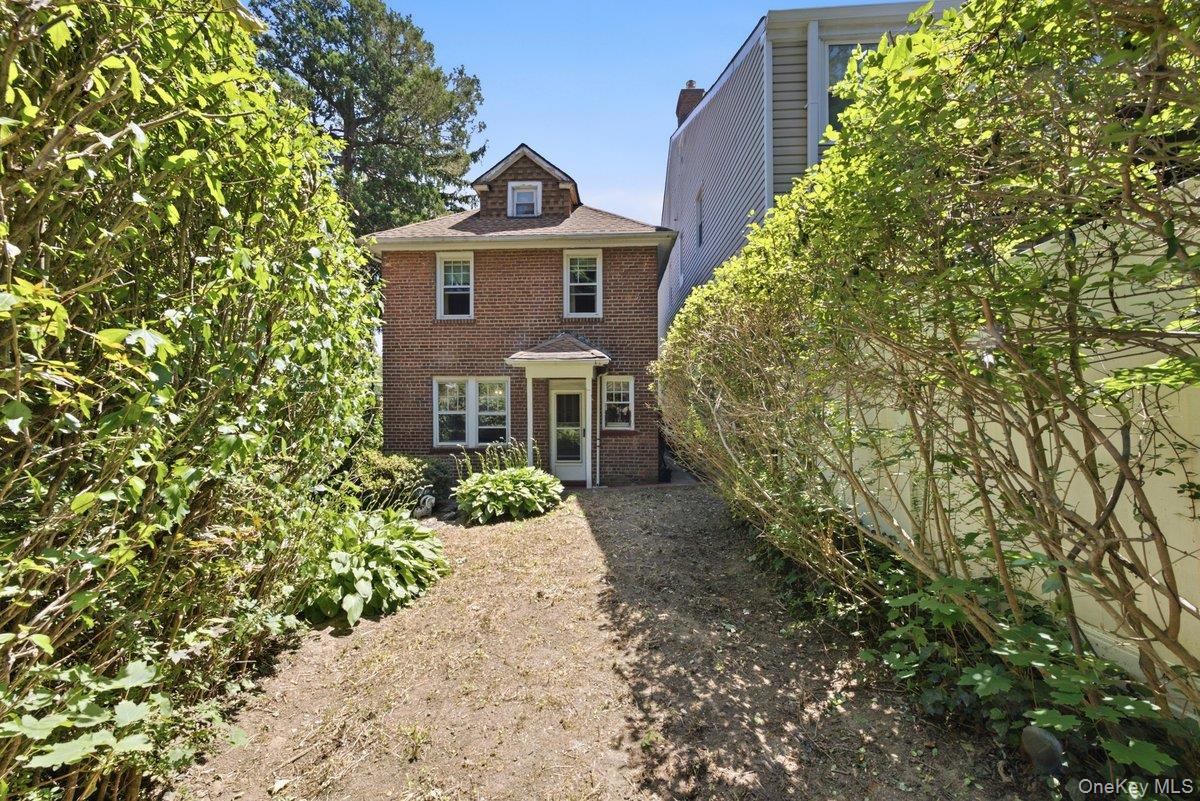 5633 Post Road Property Photo 24