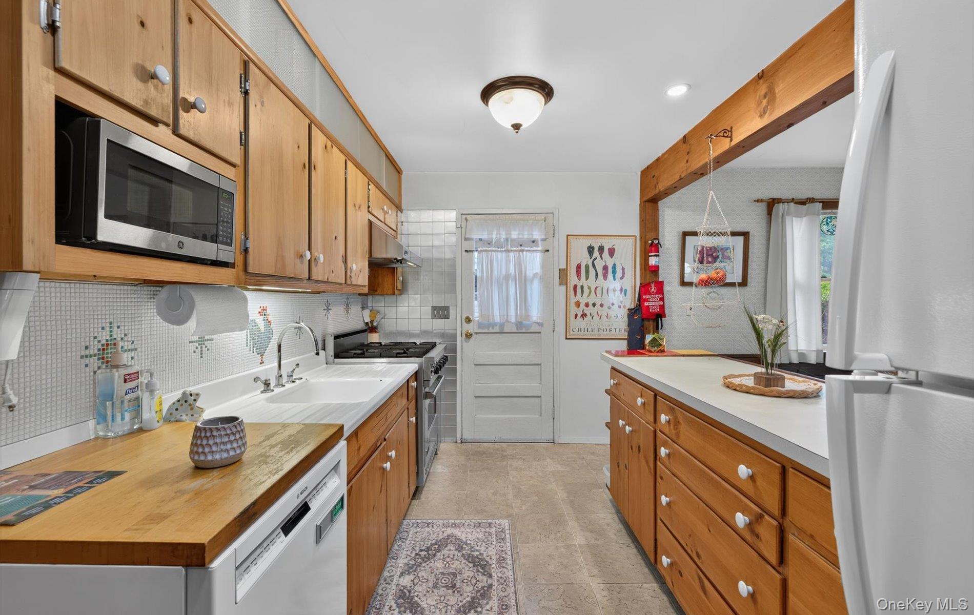 12 W Haven Drive Property Photo 22