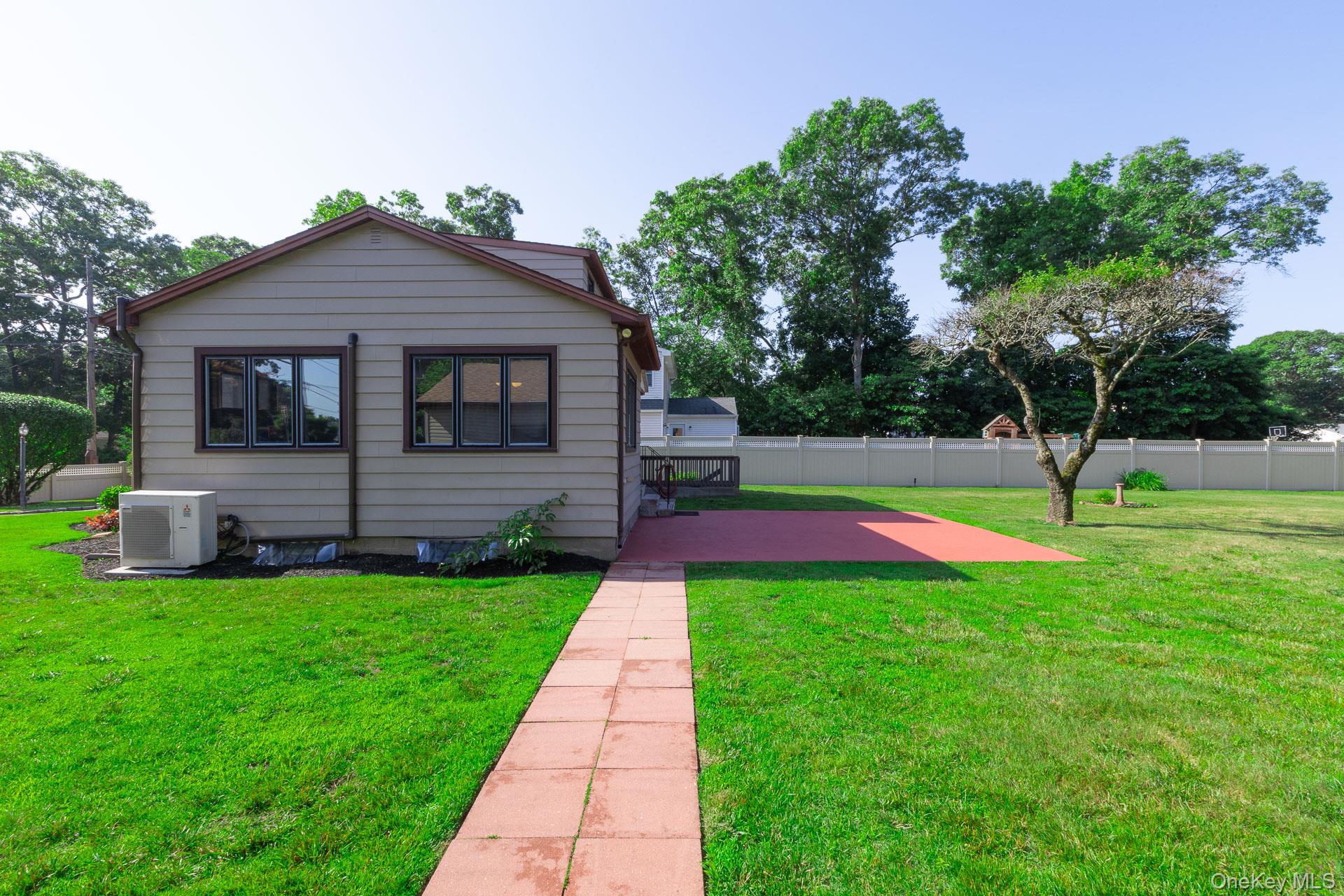 16 Ormond Place Property Photo 28