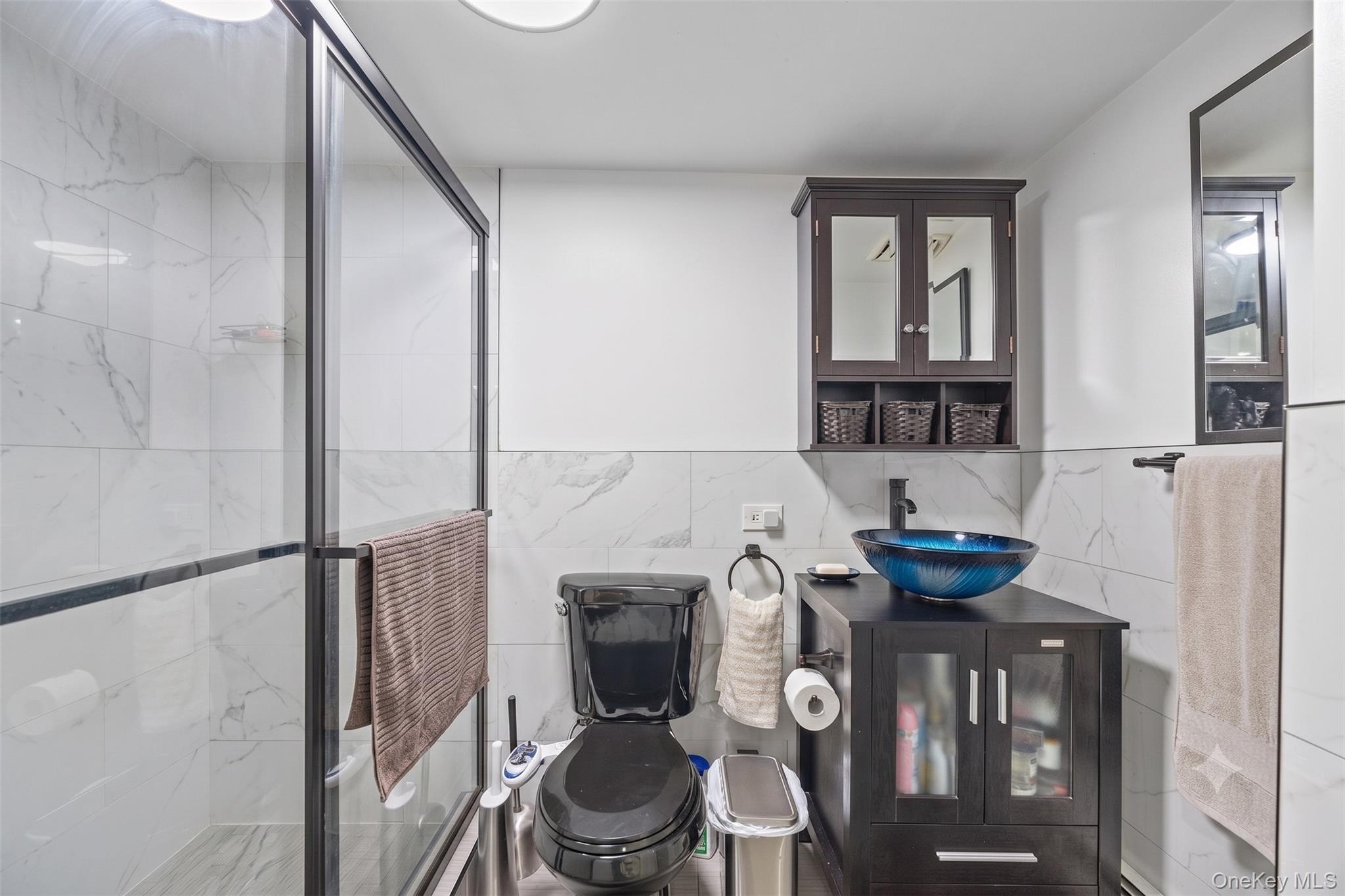 2236 Ralph Avenue Property Photo 21
