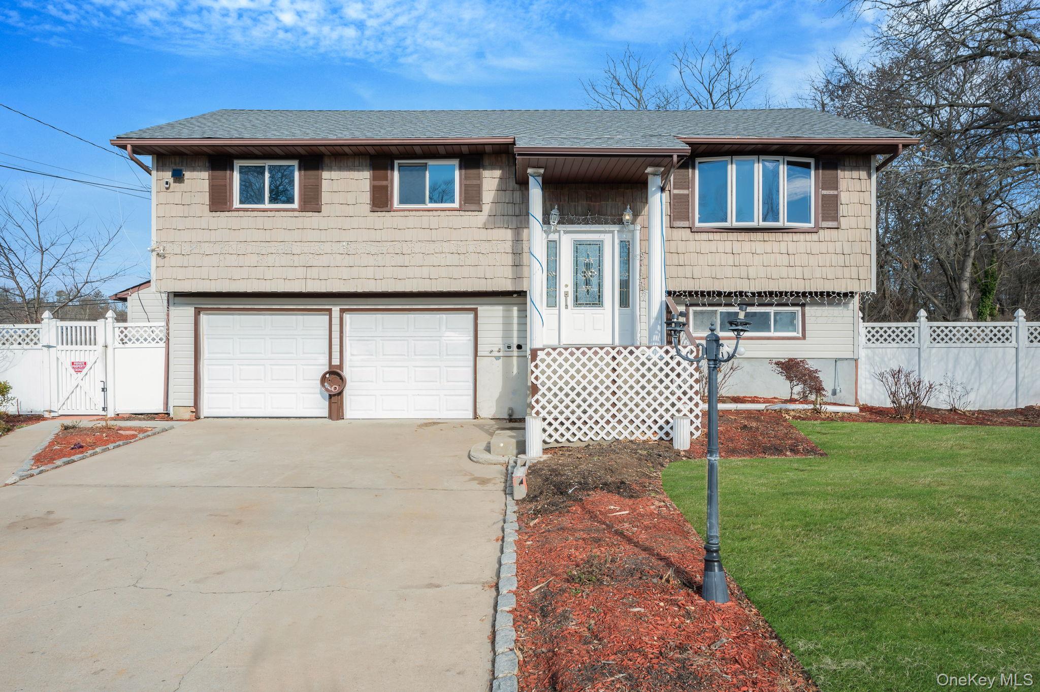 105 Ames Street Property Photo 2