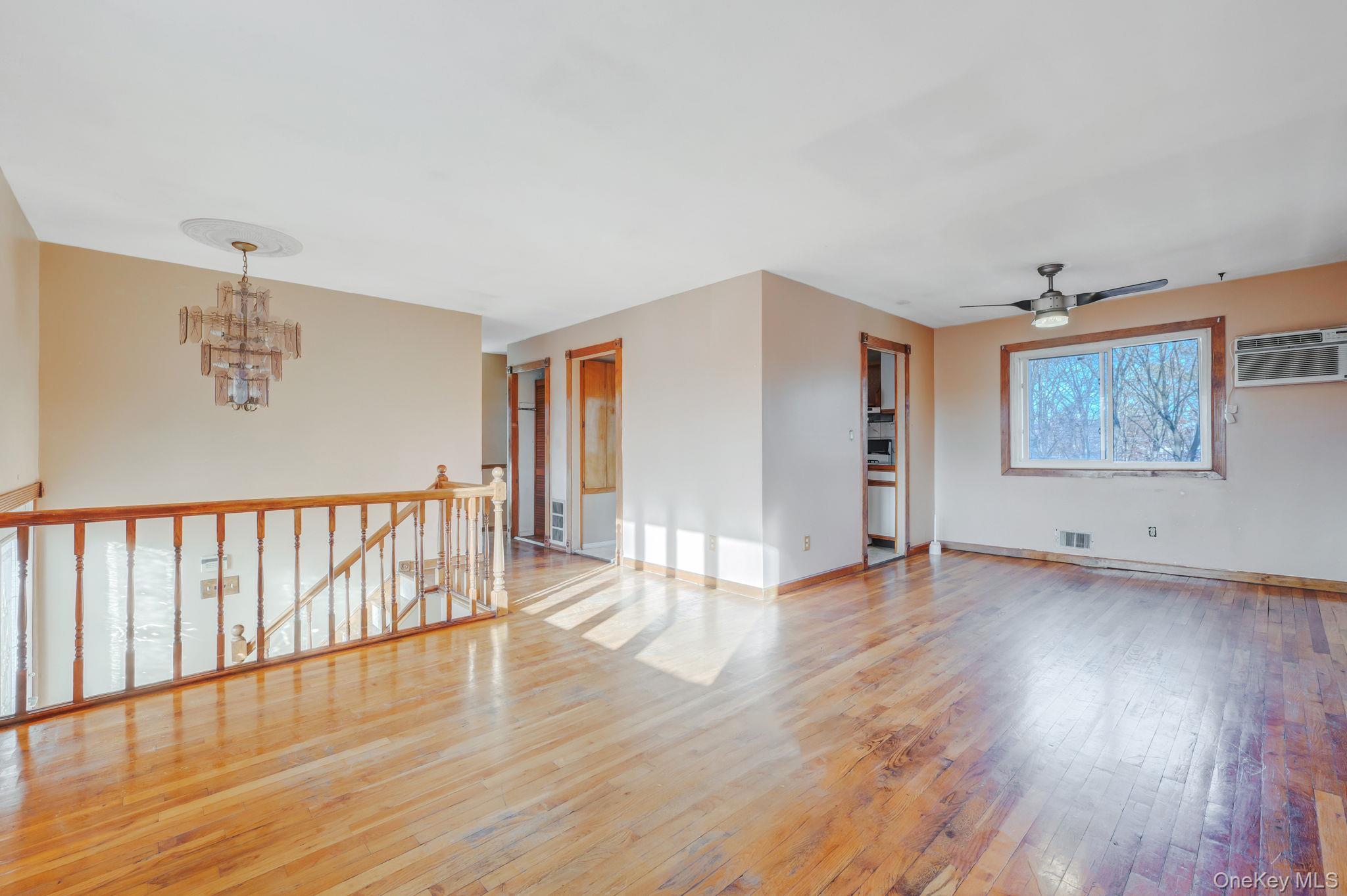 105 Ames Street Property Photo 8