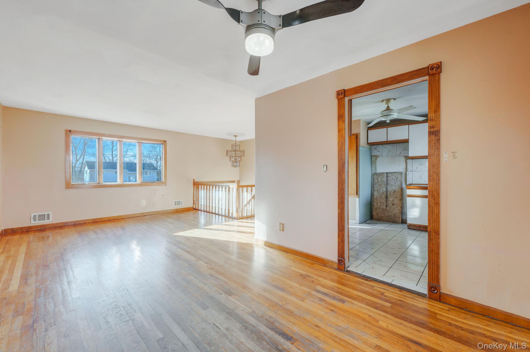 105 Ames Street Property Photo 11