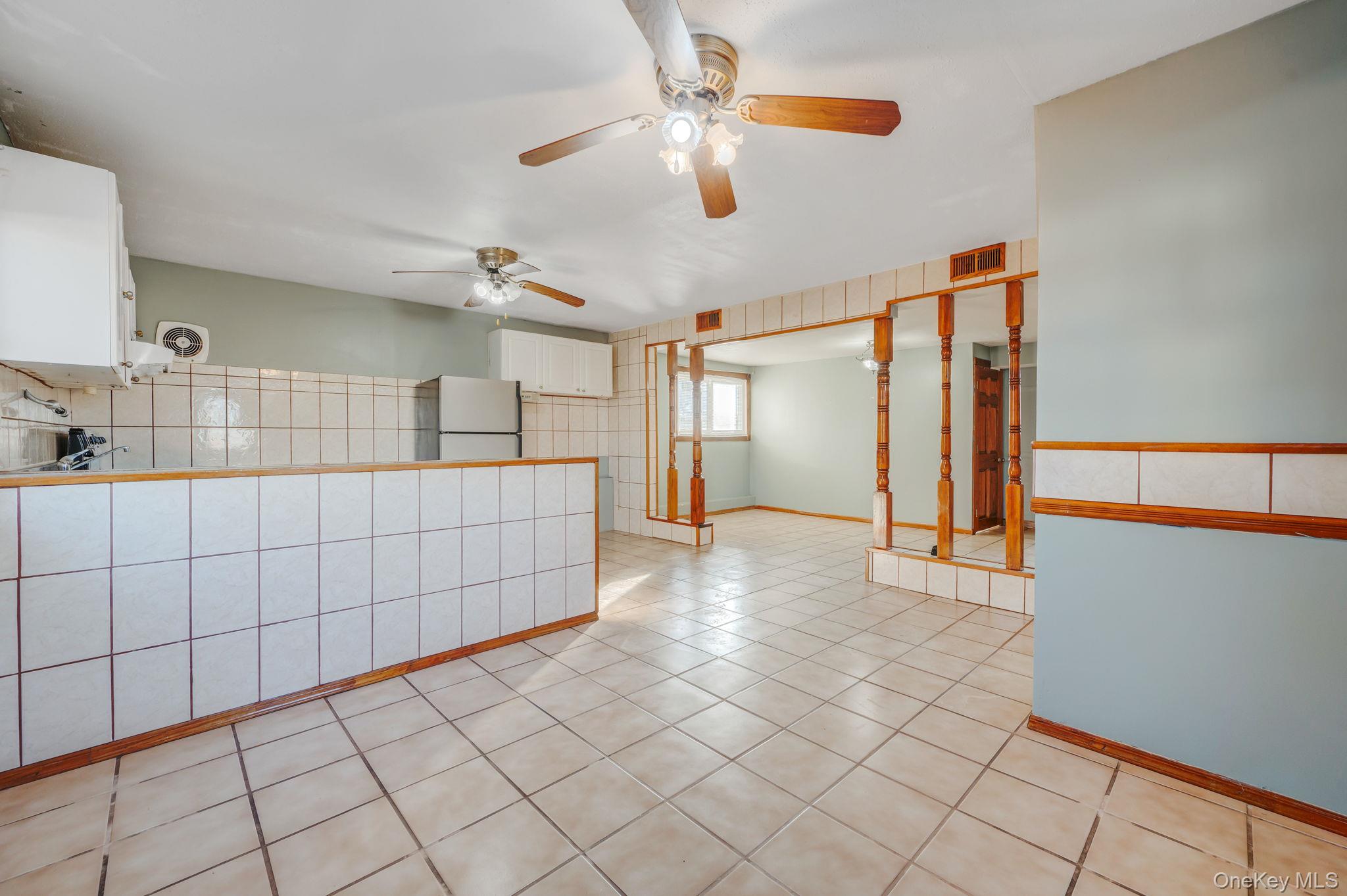105 Ames Street Property Photo 23
