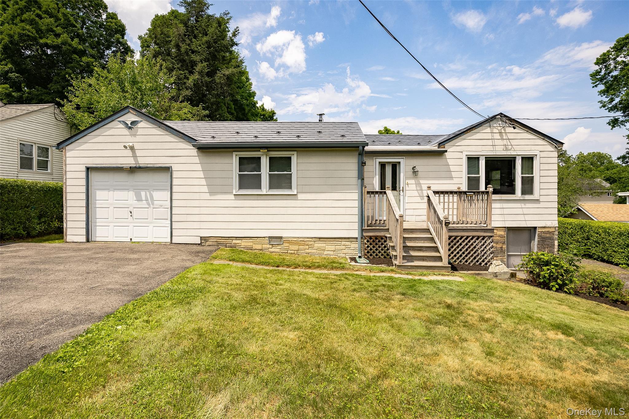 5 Willow Road Property Photo 1