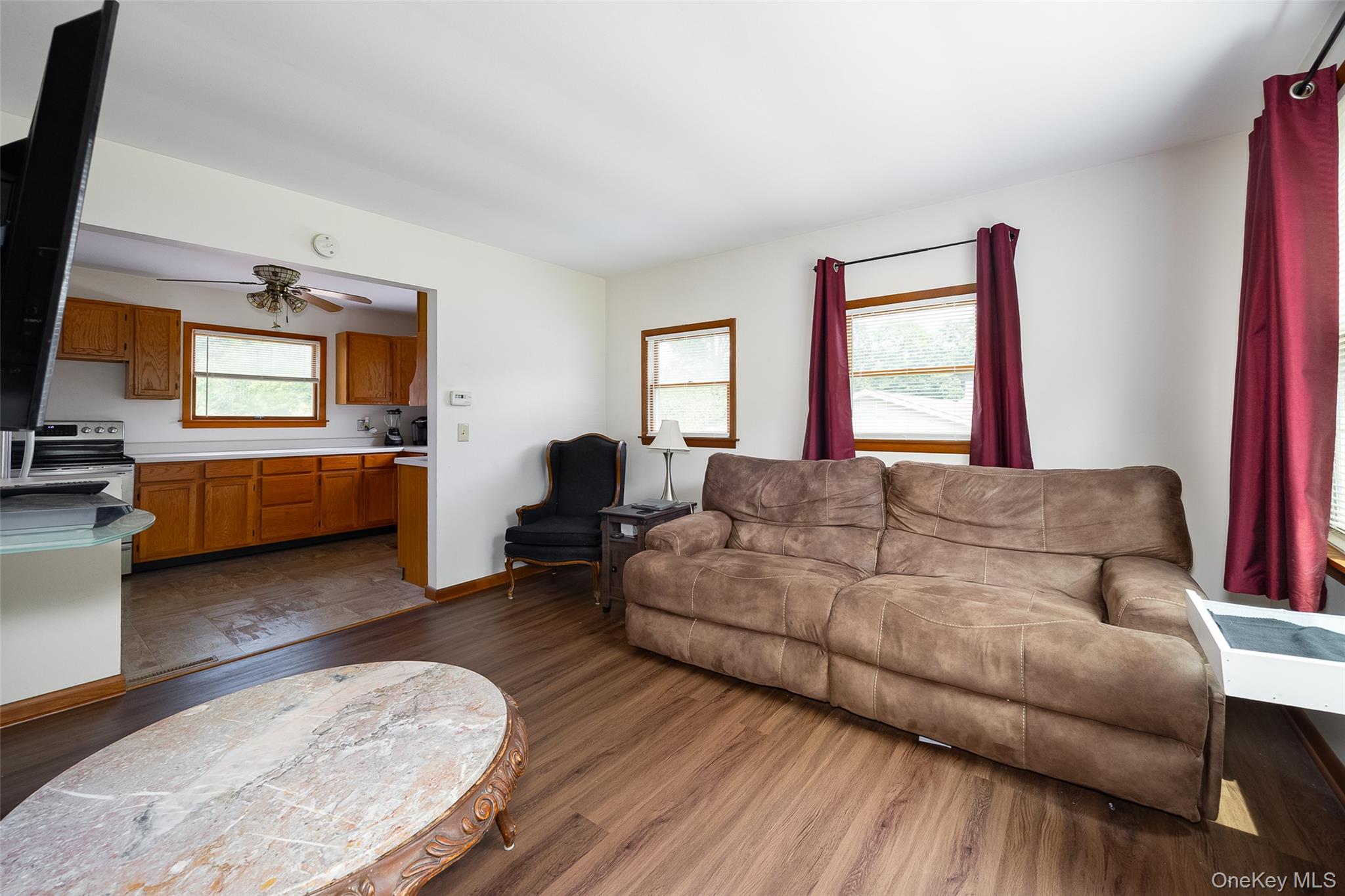 5 Willow Road Property Photo 6