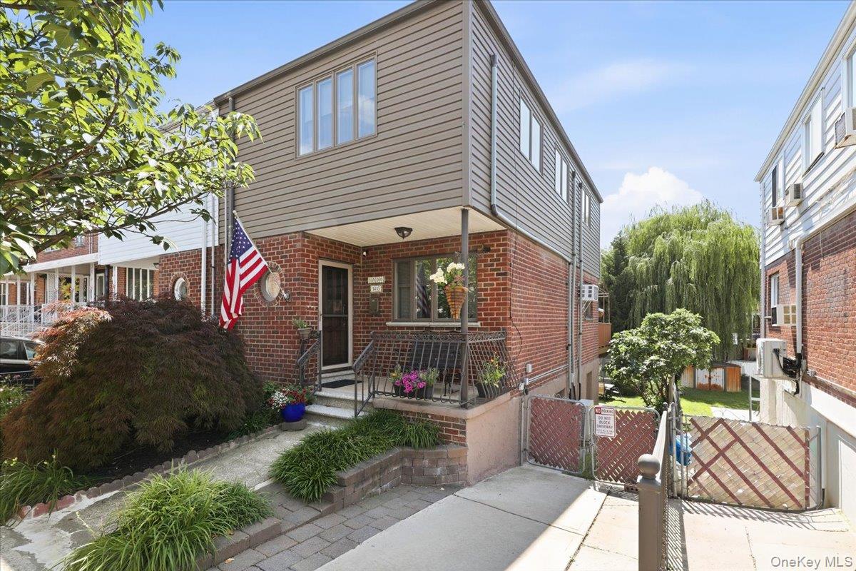 1415 Reed Place Property Photo 1