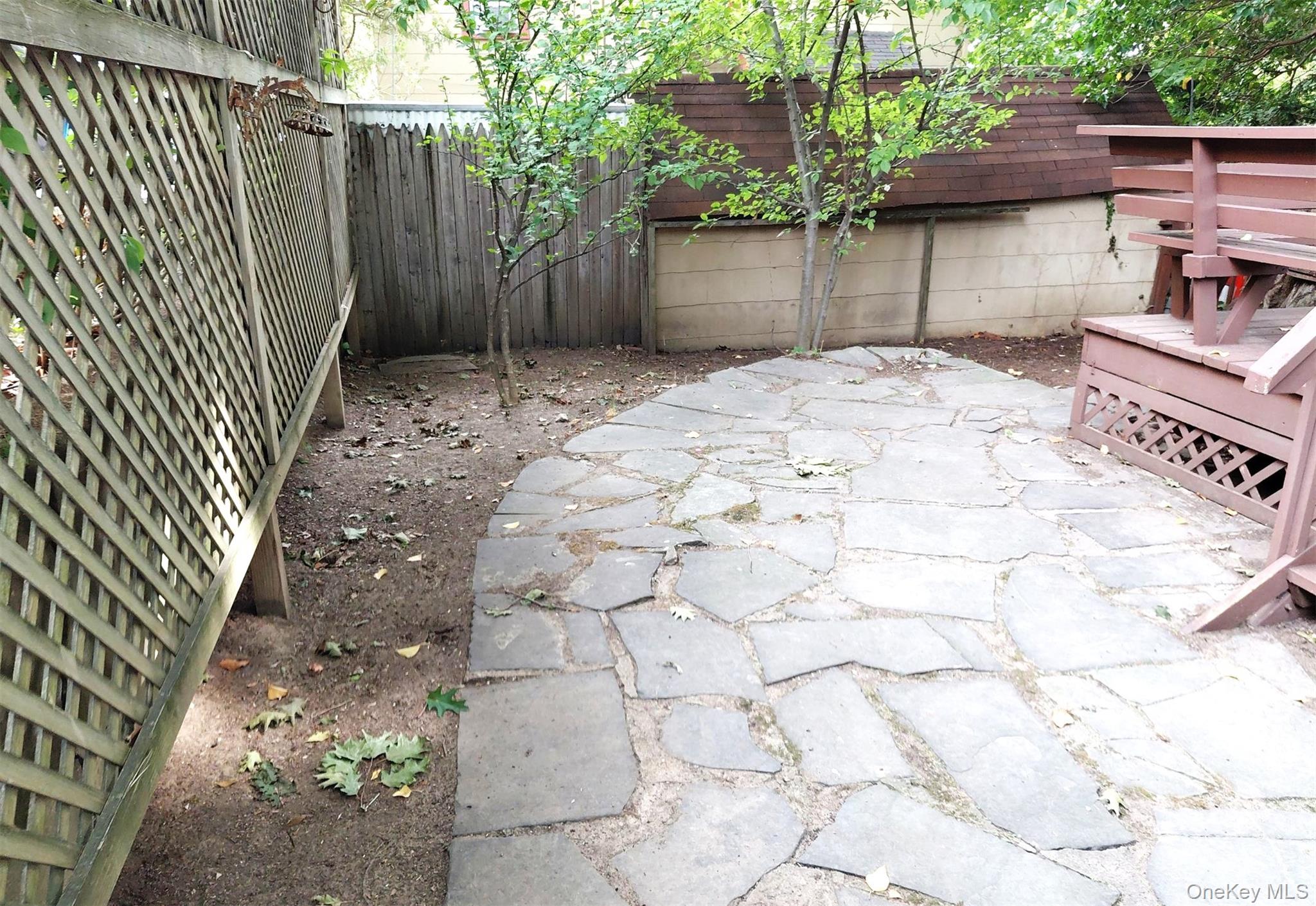 36 4th Avenue Property Photo 23