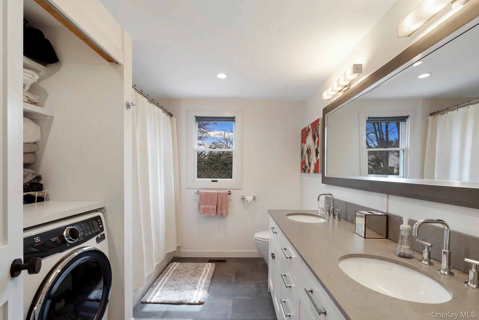770 Hill Street Property Photo 25