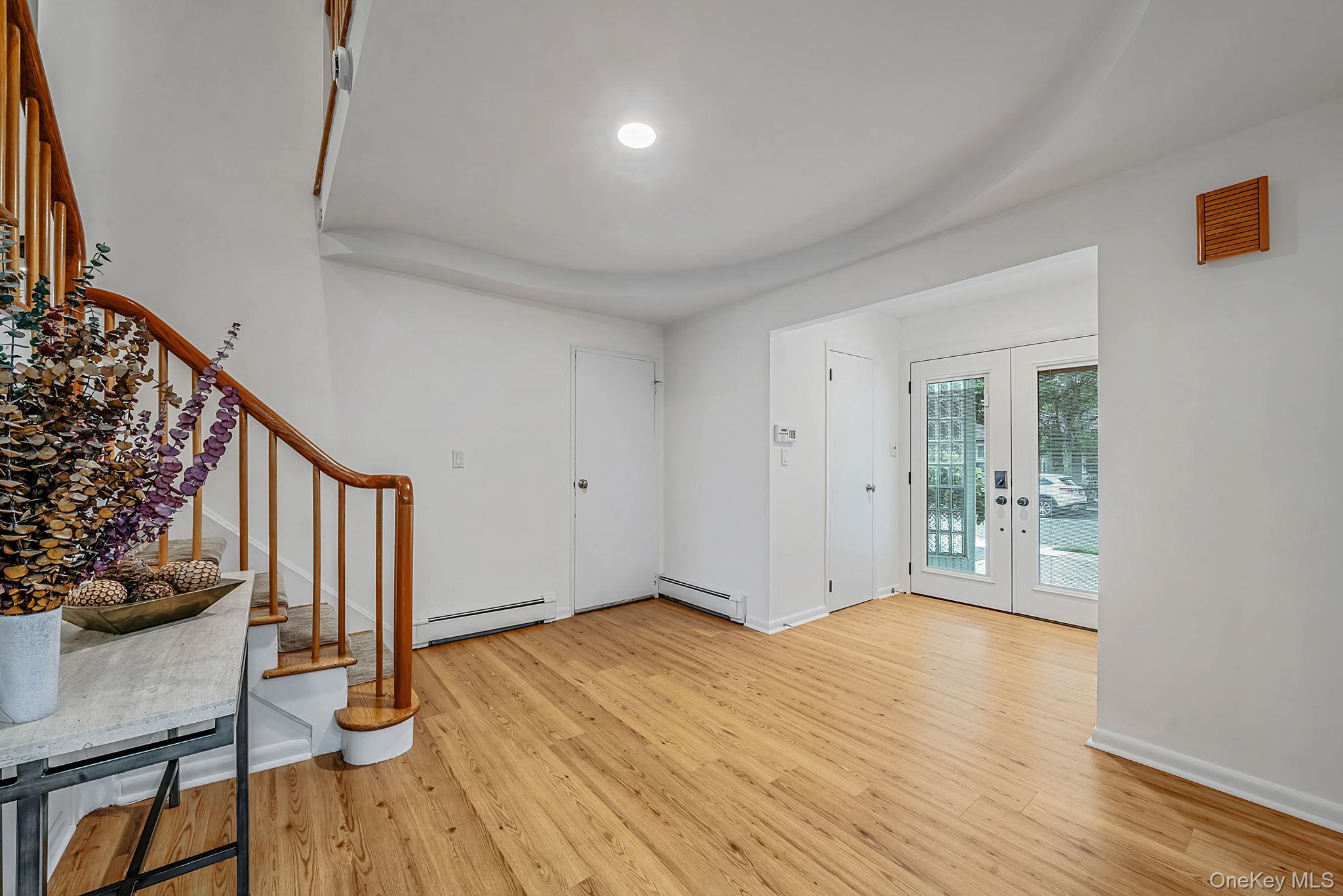 2 Sagamore Way Property Photo 5