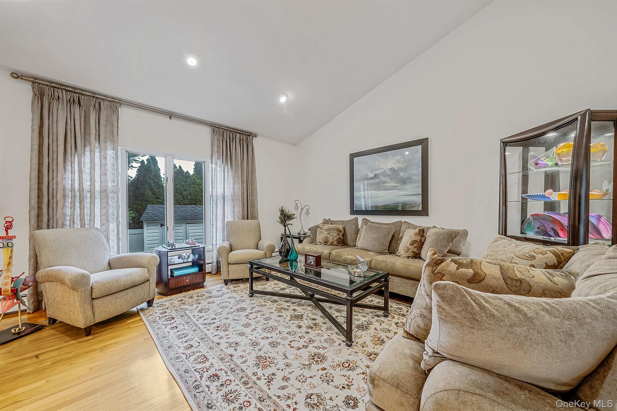 2 Sagamore Way Property Photo 15