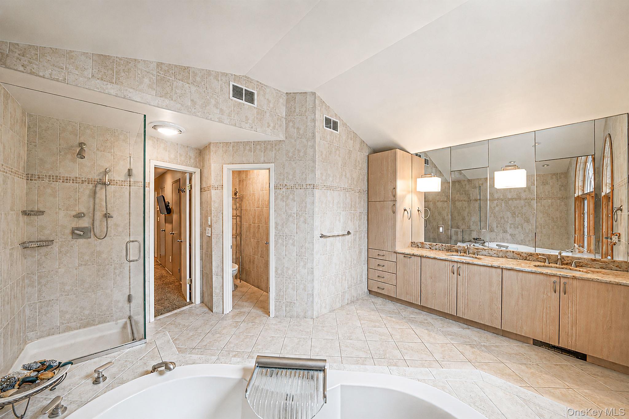 2 Sagamore Way Property Photo 25