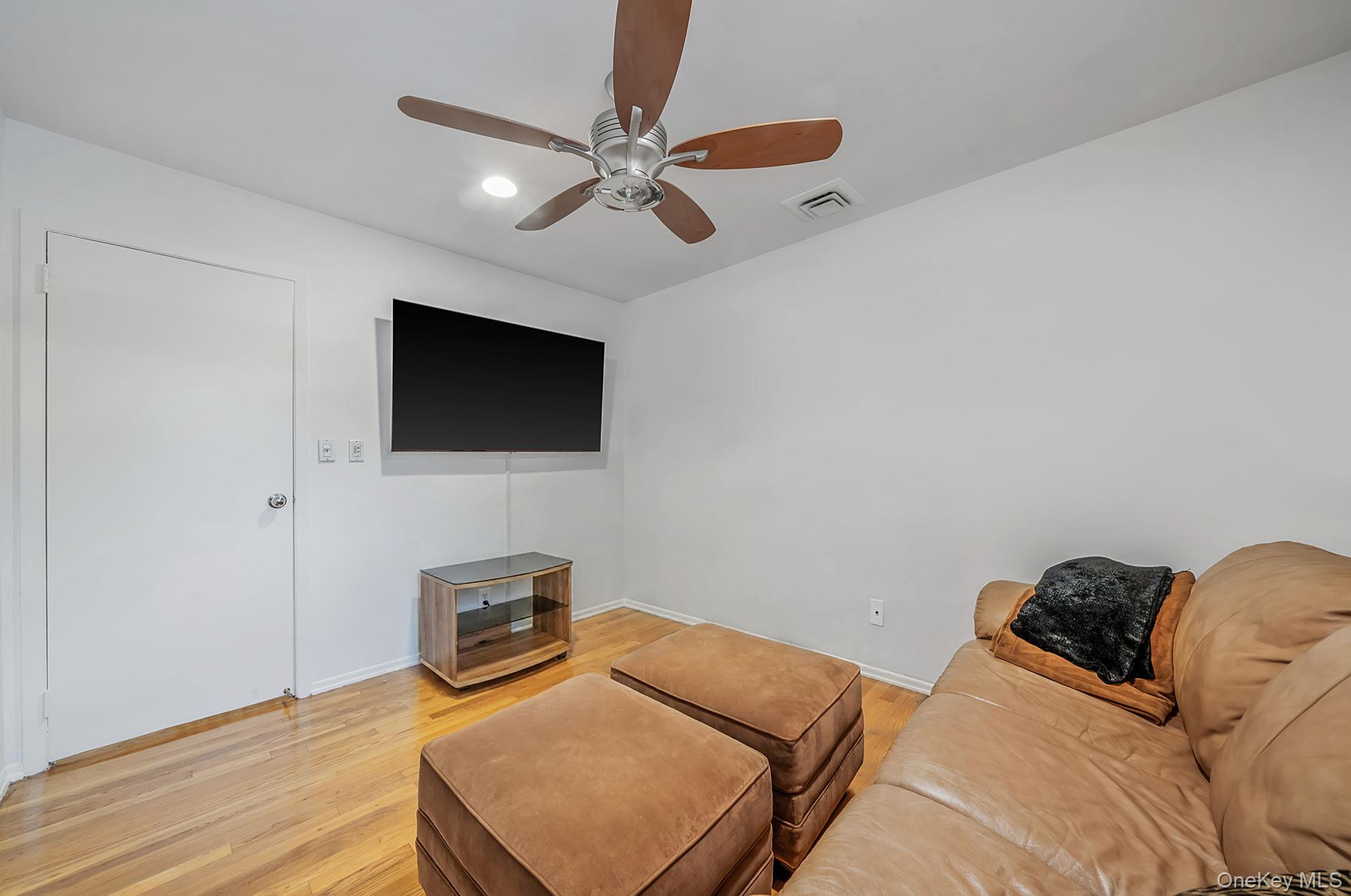 2 Sagamore Way Property Photo 28