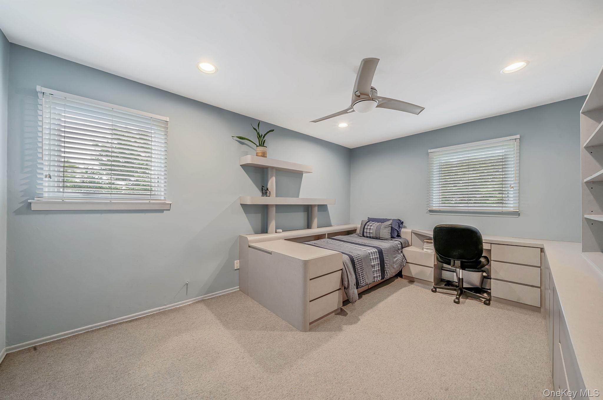 2 Sagamore Way Property Photo 29