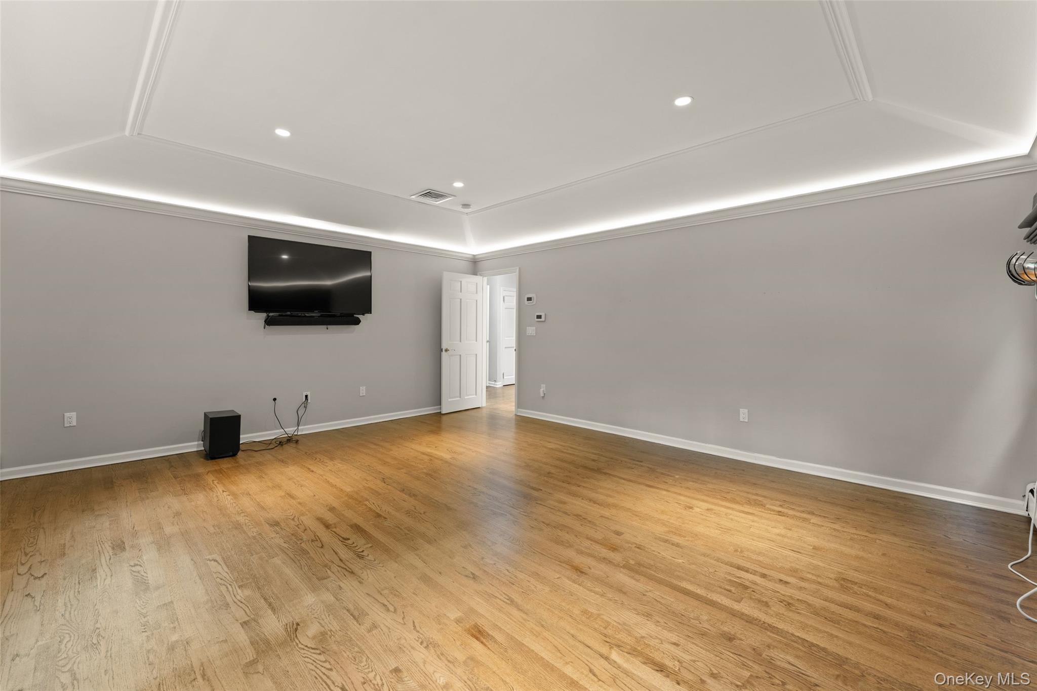 22 Park Avenue Property Photo 20