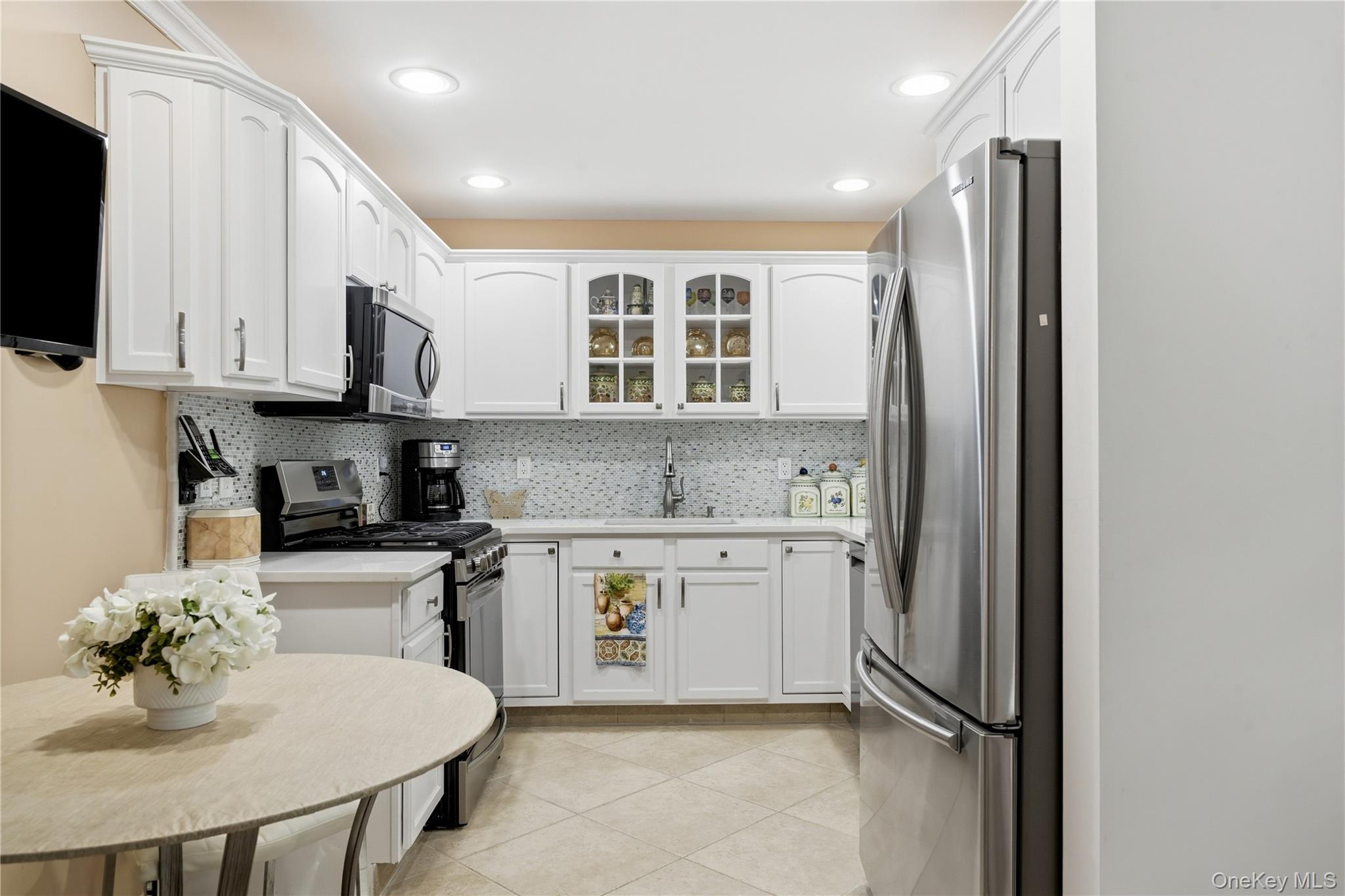 907 Altessa Boulevard Property Photo 3
