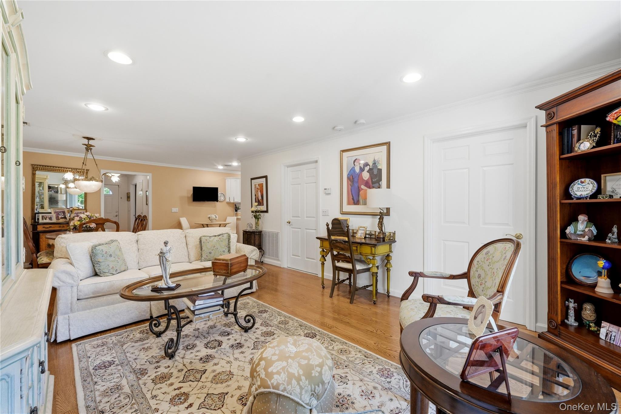 907 Altessa Boulevard Property Photo 11