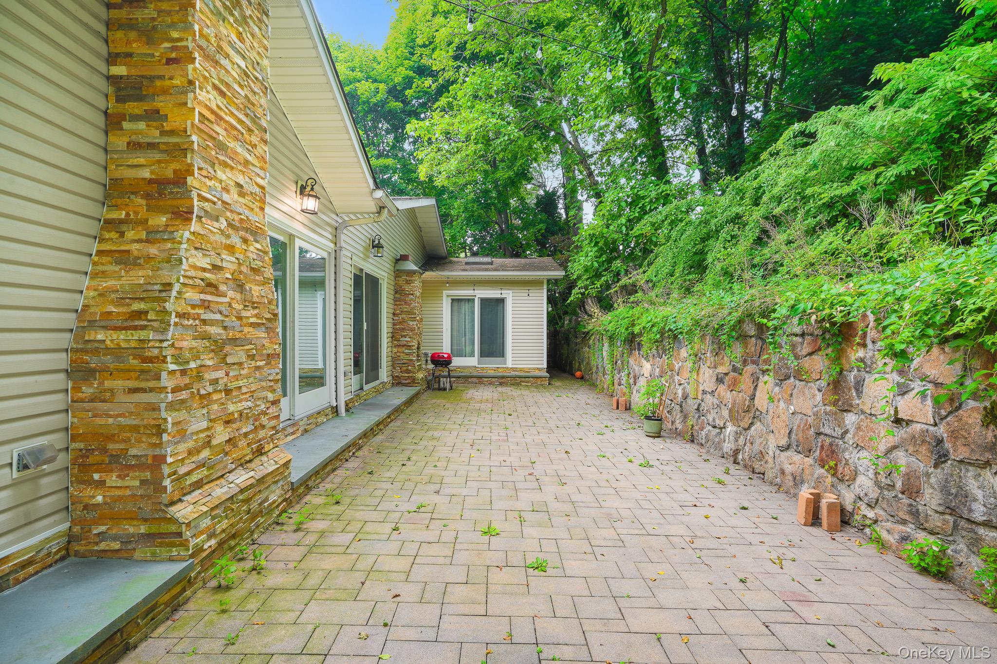 61 Underhill Road Property Photo 38