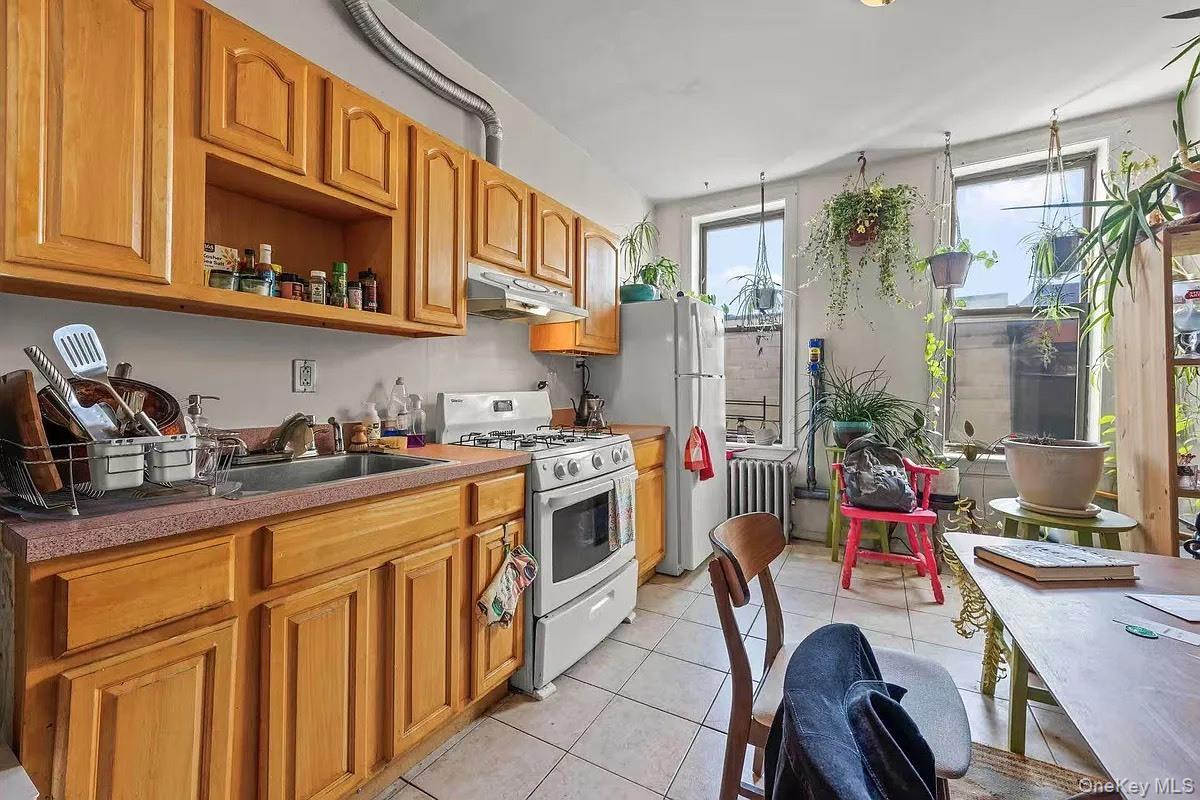 443 Bushwick Avenue Property Photo 2