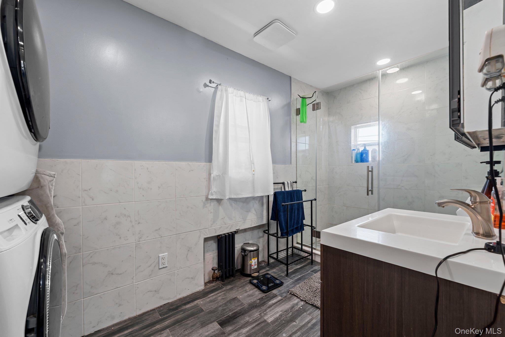 40 East Avenue Property Photo 8