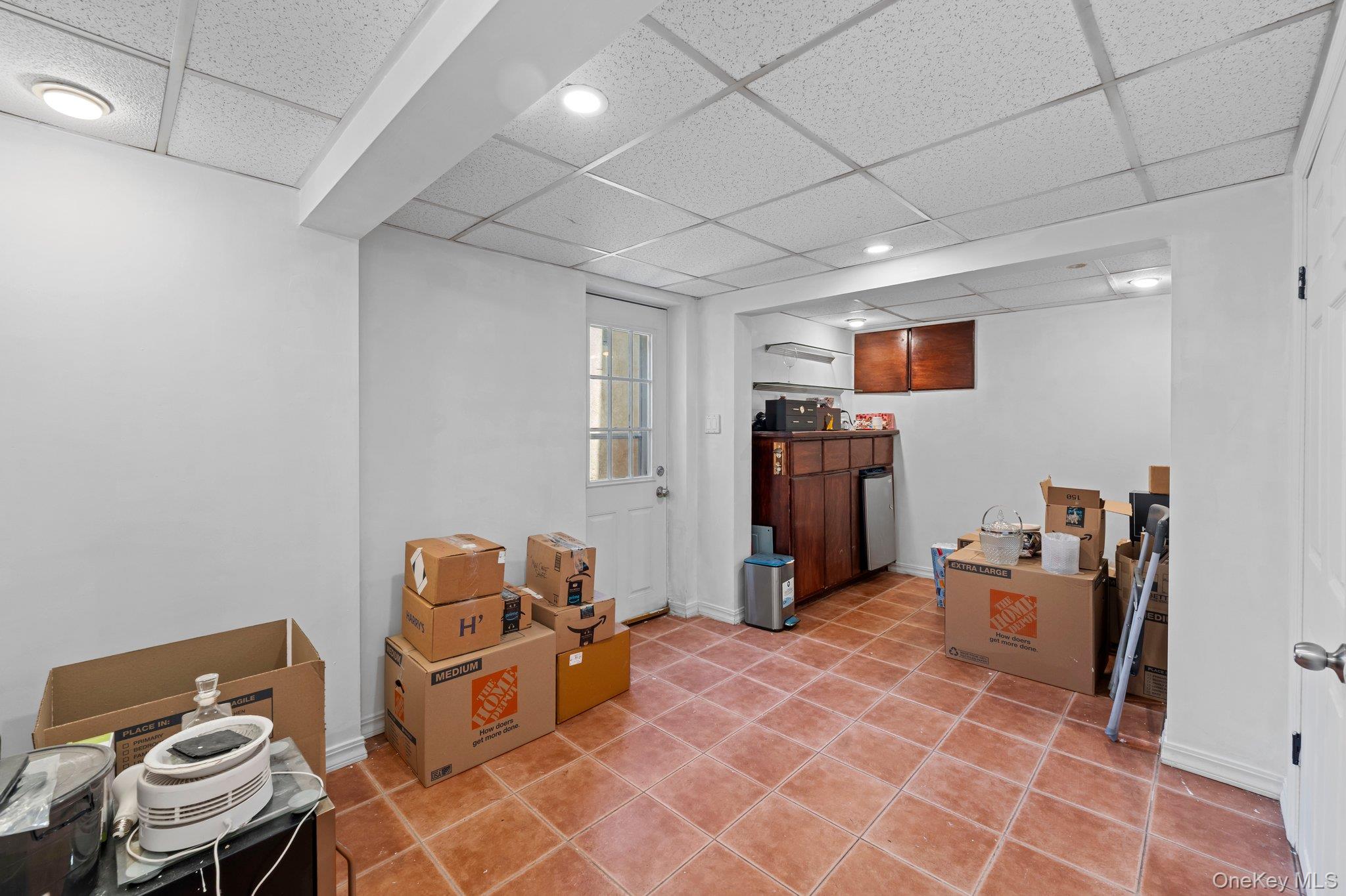 40 East Avenue Property Photo 15