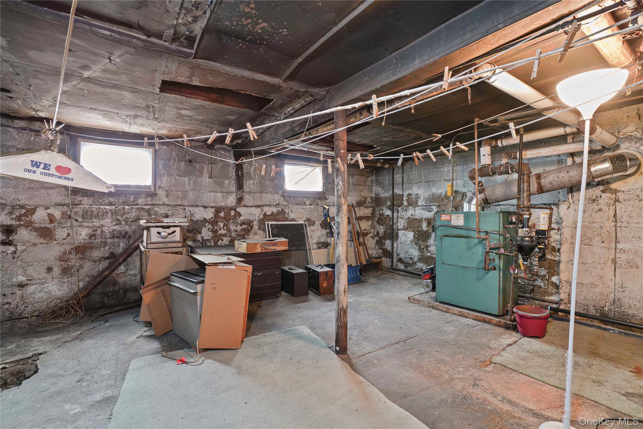 1550 E 54th Street Property Photo 28