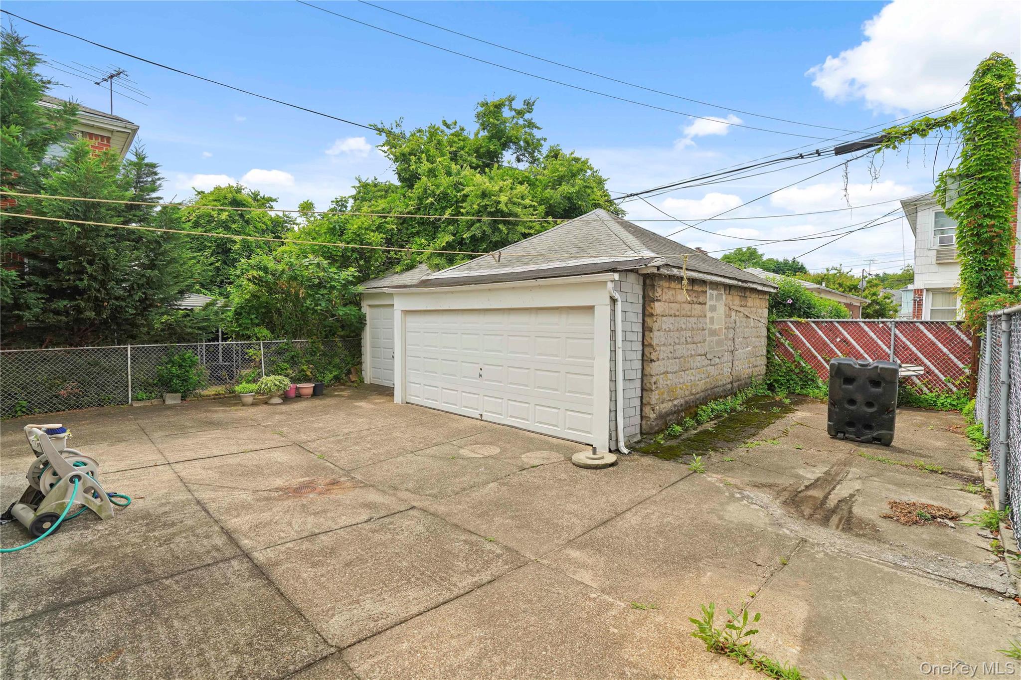 1550 E 54th Street Property Photo 30