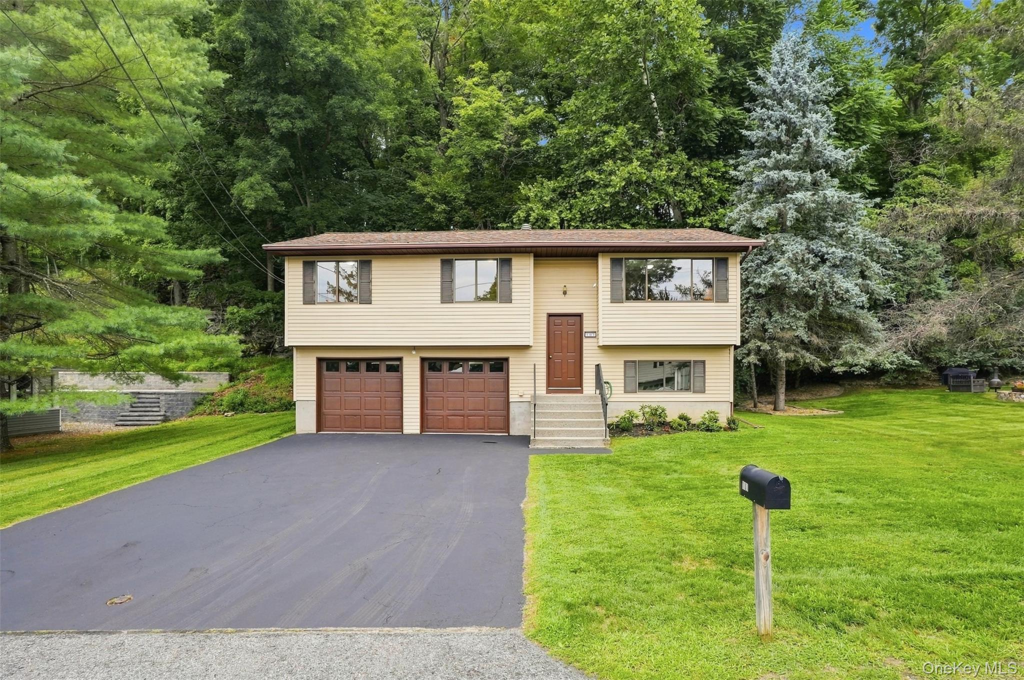 107 Sutton Park Road Property Photo 1