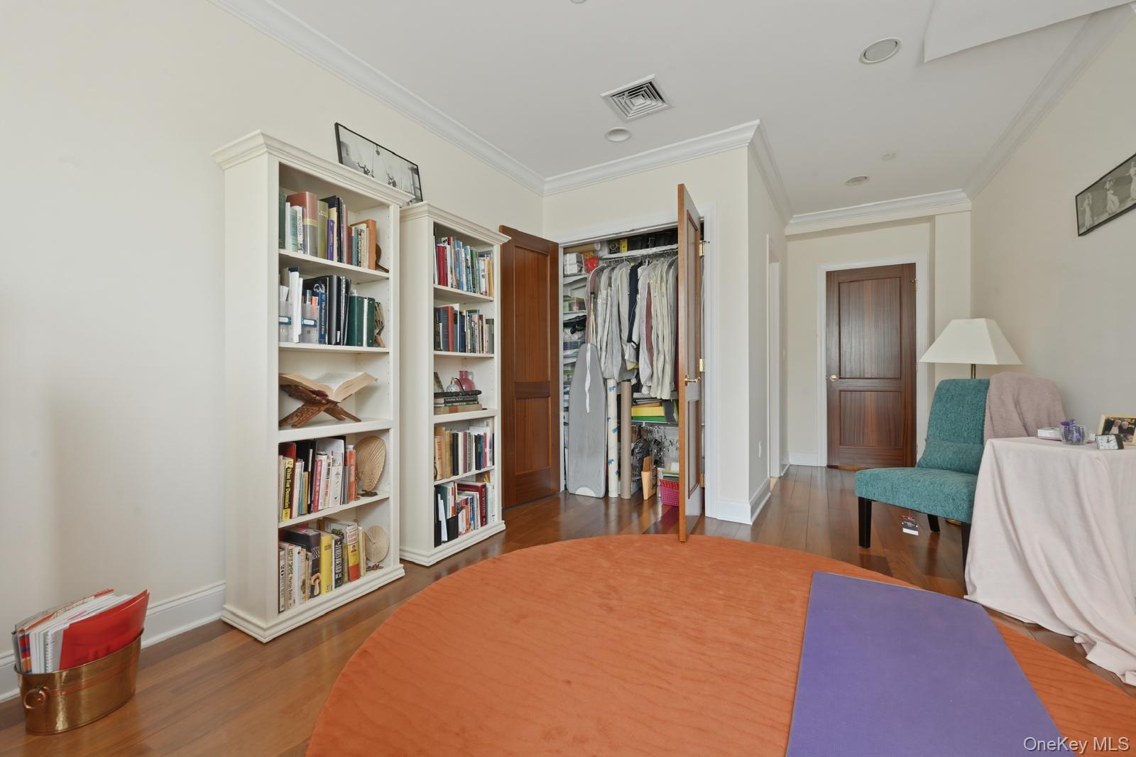 171 Great Neck Road 3h Property Photo 23