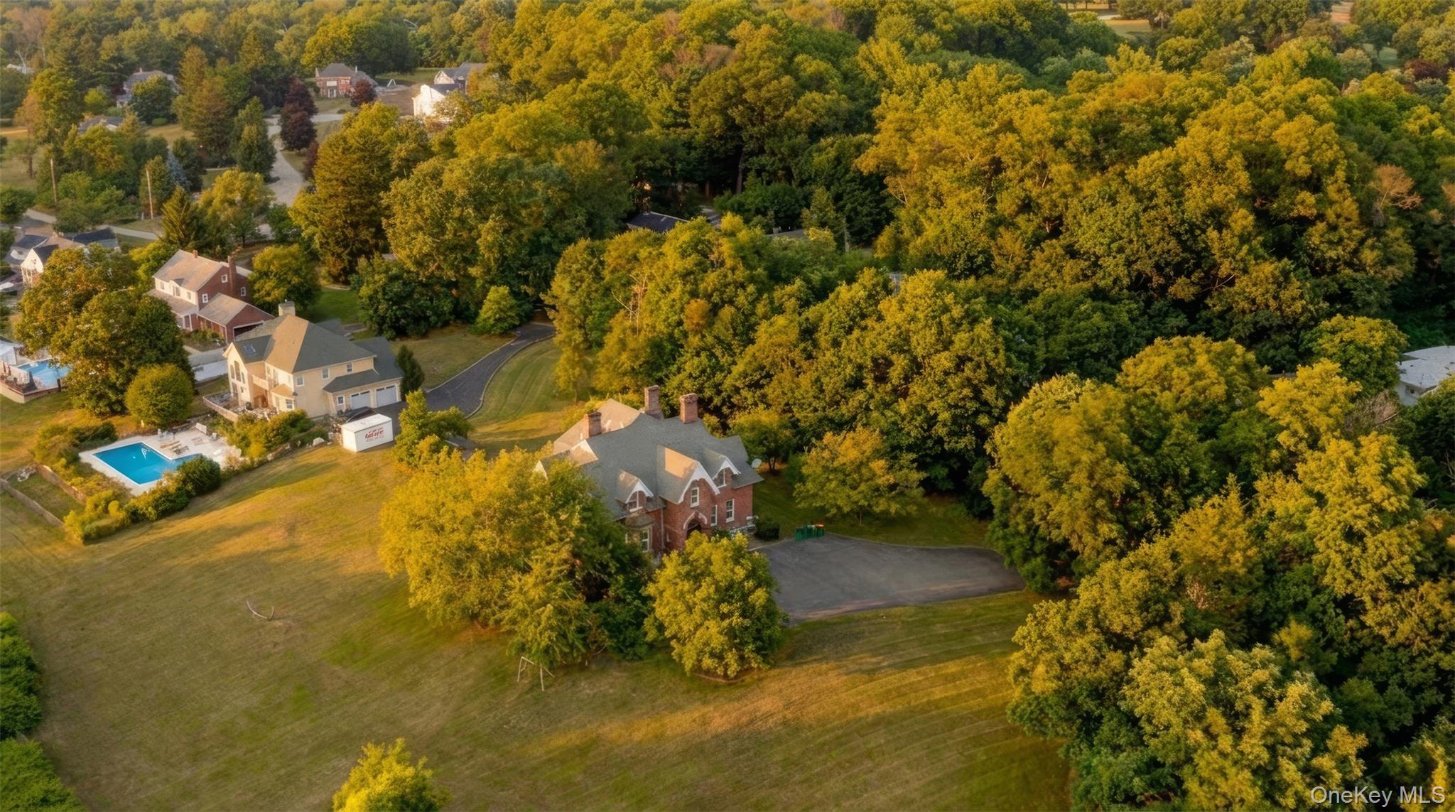 12 Monell Place Property Photo 30